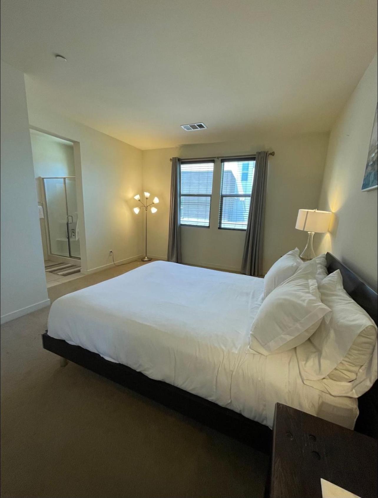 San Diego Vacations - 2 Bedroom Loft Townhome in Otay Ranch - Property Image 29