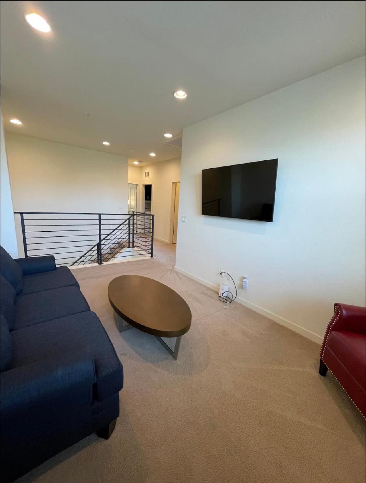 San Diego Vacations - 2 Bedroom Loft Townhome in Otay Ranch - Property Image 8