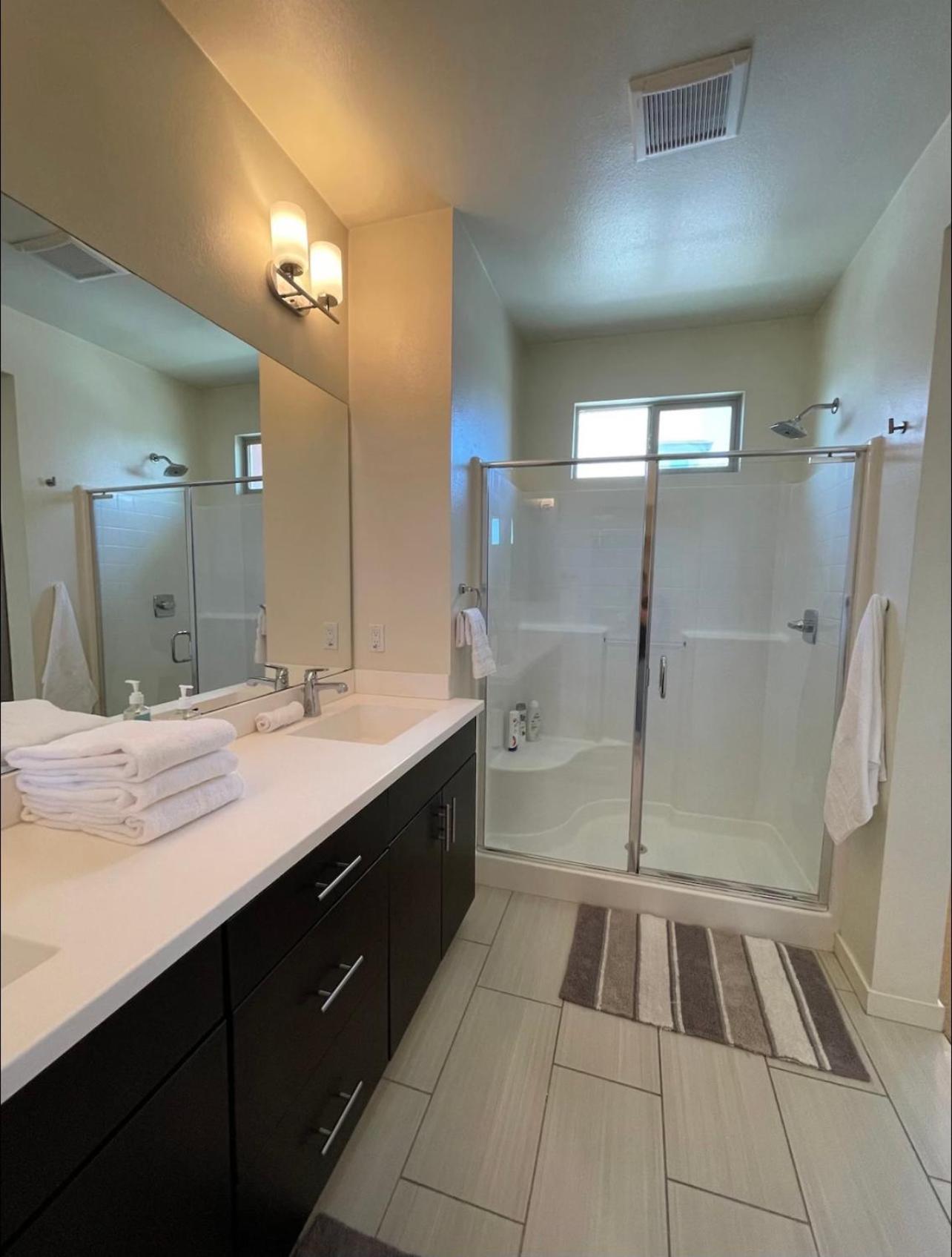 San Diego Vacations - 2 Bedroom Loft Townhome in Otay Ranch - Property Image 12