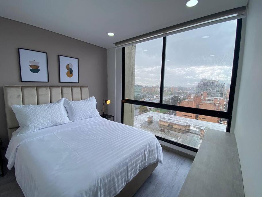 Luxury Unicentro Hab2