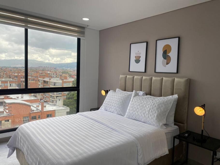Luxury Unicentro Hab2
