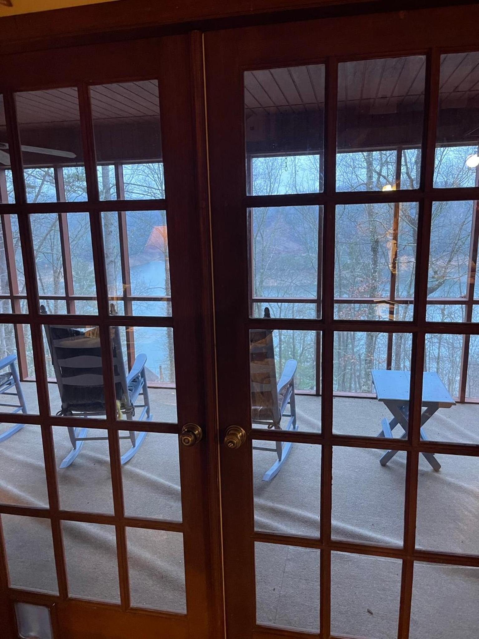 Smokey Mountain Cabin view 2