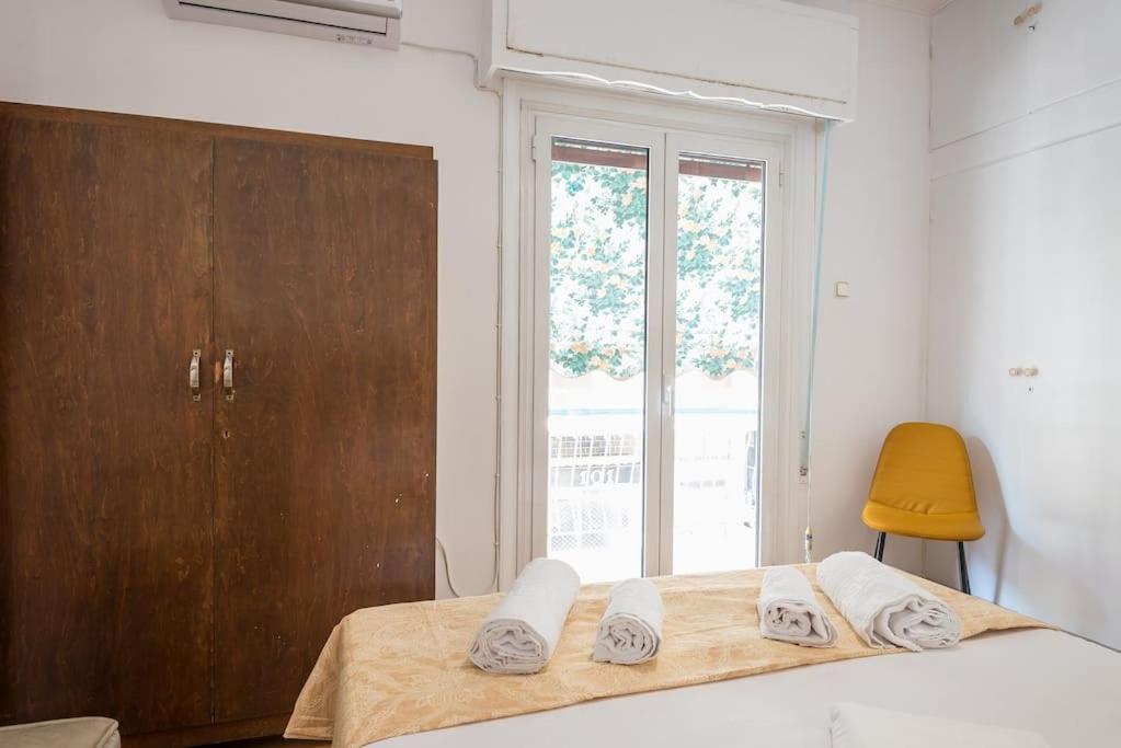 Athens Divas Familia Suite