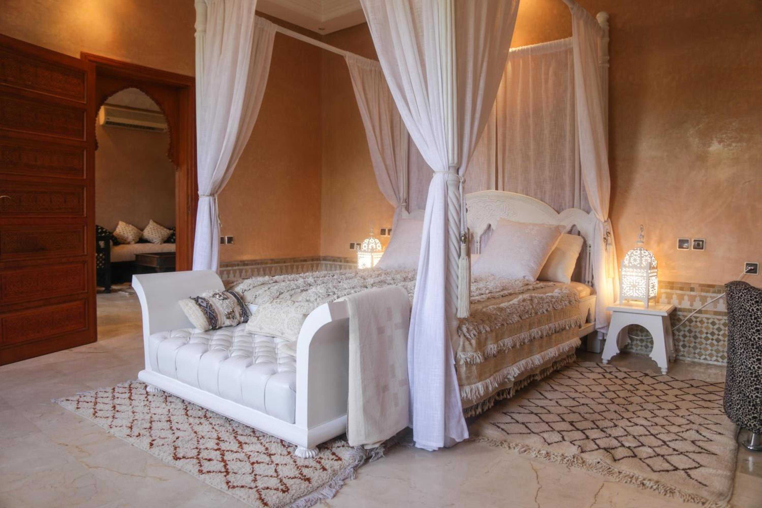 Luxury Private Villa Taj Sofia & Spa view 2