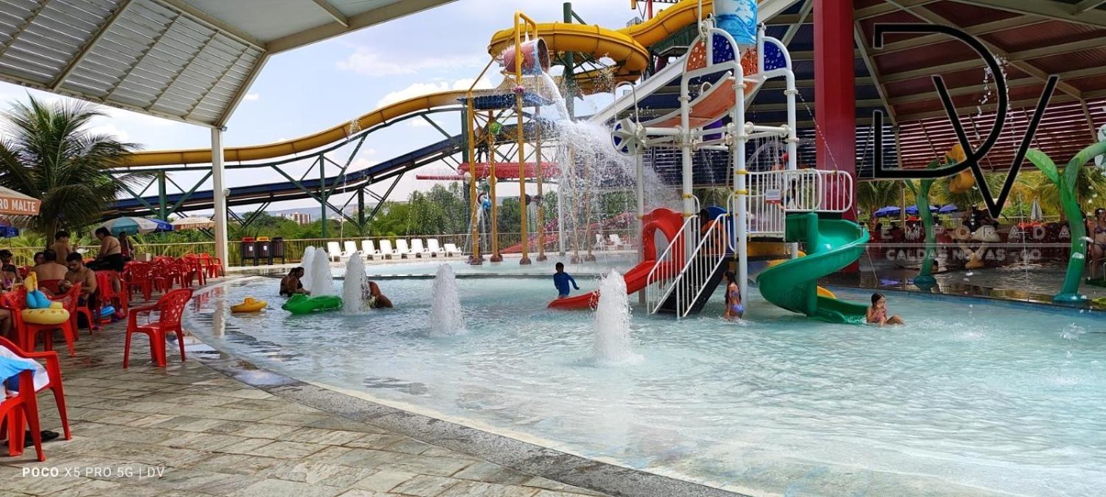 SPAZZIO diRoma Com PARK Acqua e Splash INCLUSO em caldas novas