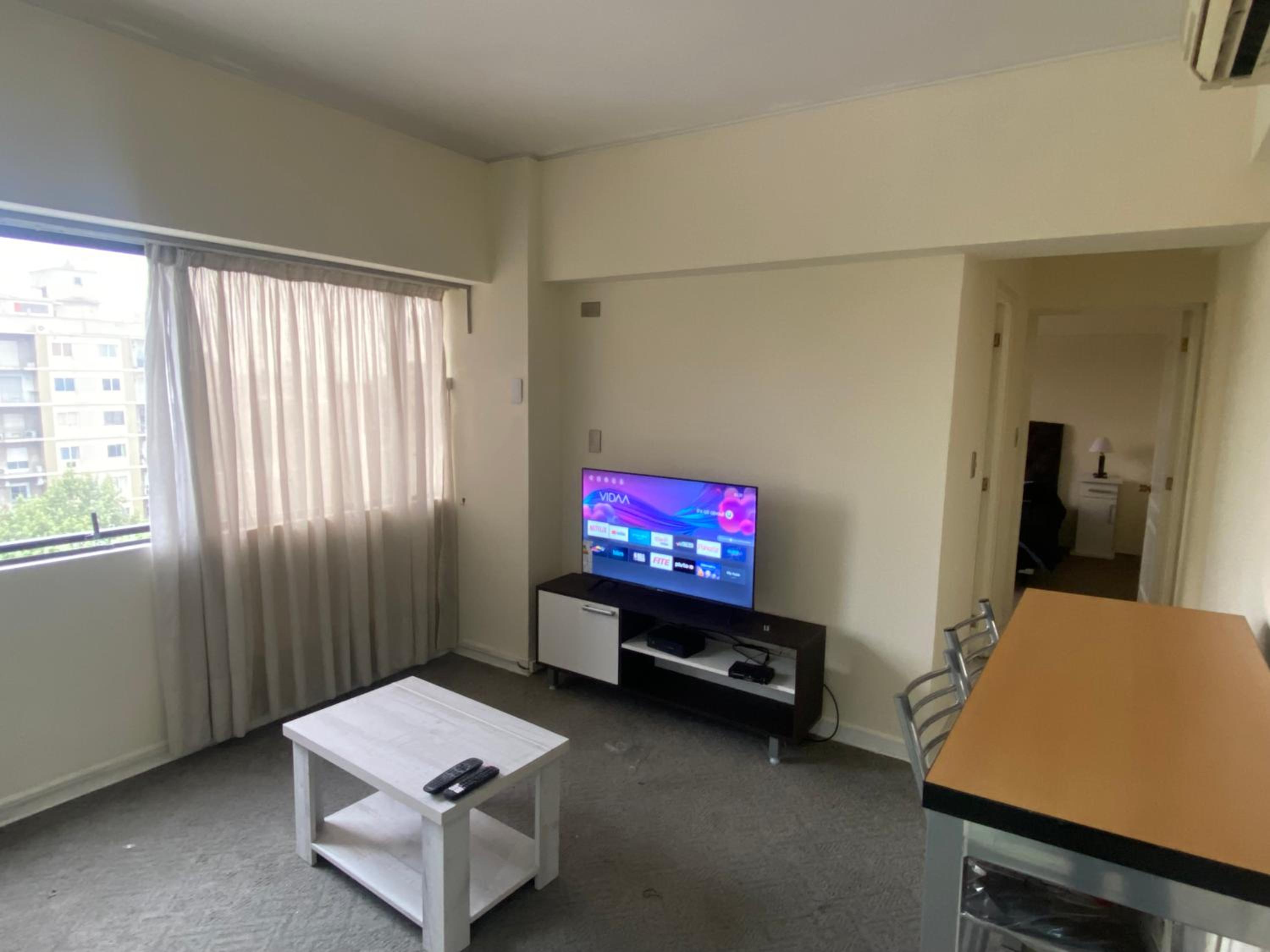 Departamento Av San Martín c/ cochera