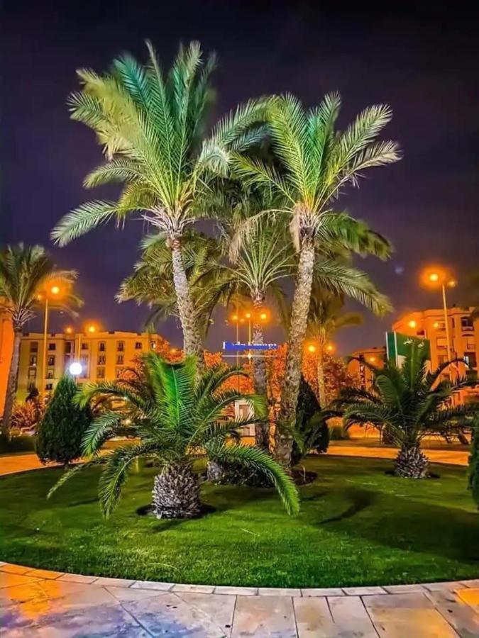 CAIRO motel