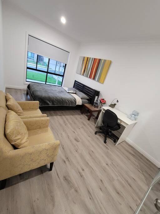New 5 bedroom house in Rousehill