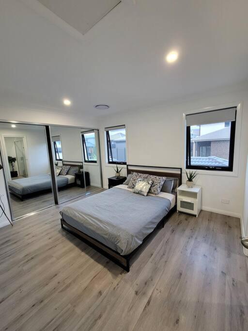 New 5 bedroom house in Rousehill