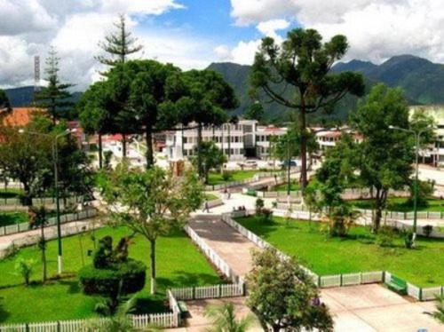 HOSPEDAJE D`NOA En el centro de Oxapampa view 2