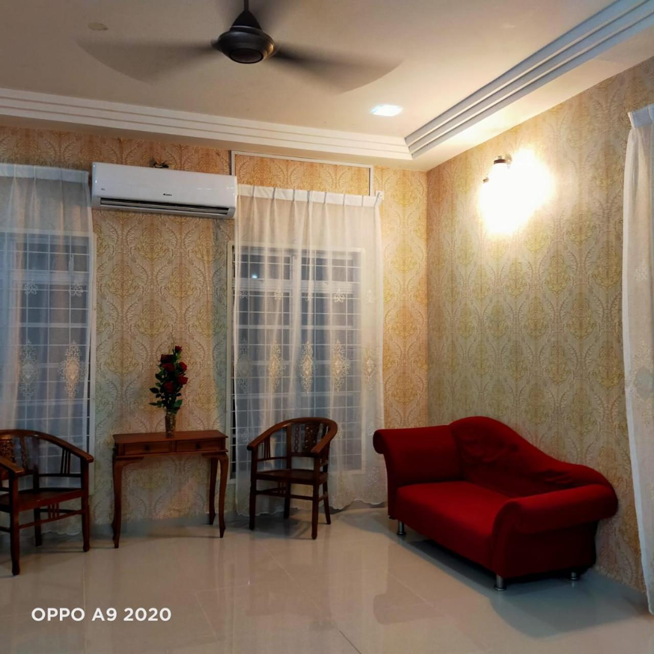 Homestay Hajah Rosnah photo 2