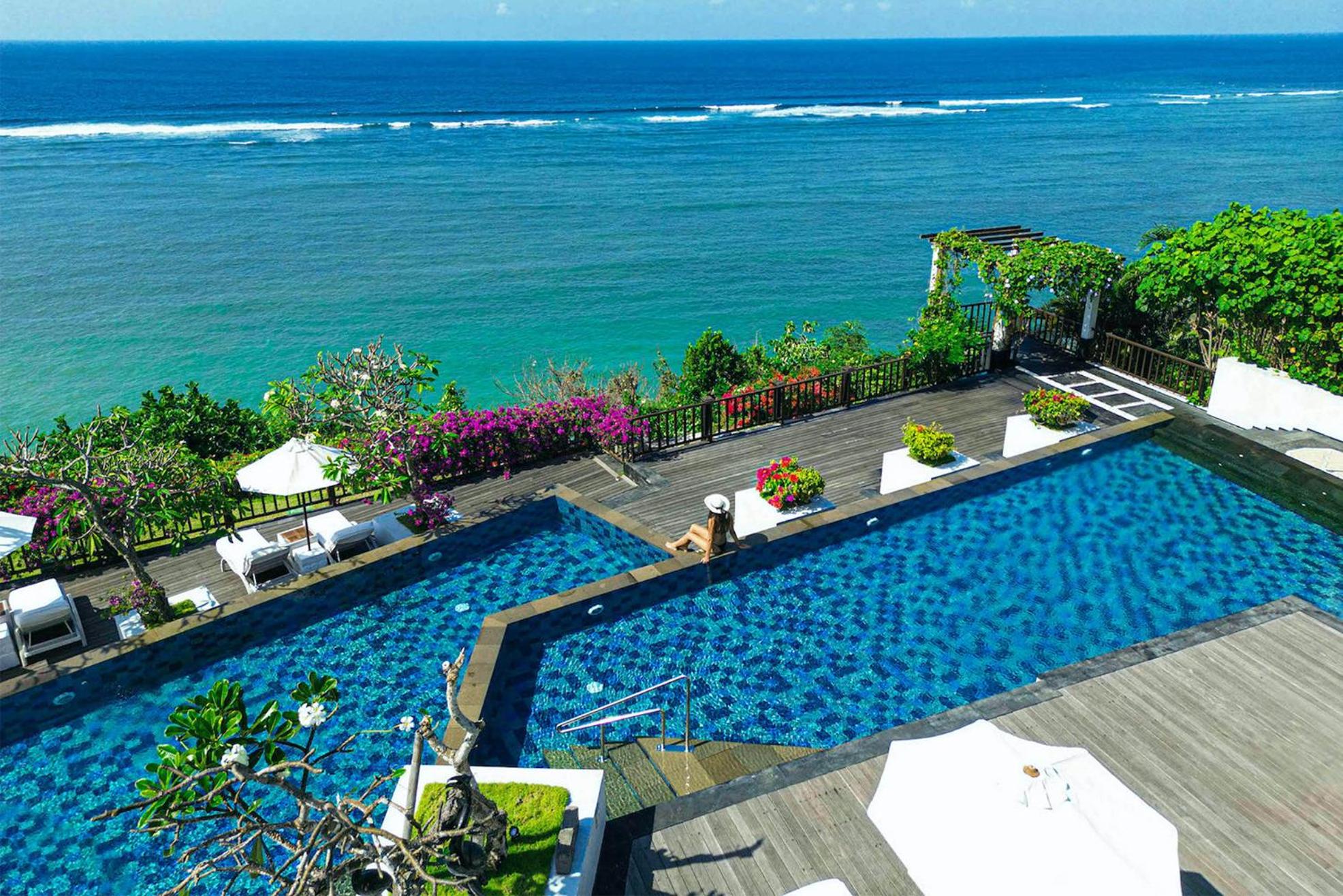Samabe Bali Suites & Villas