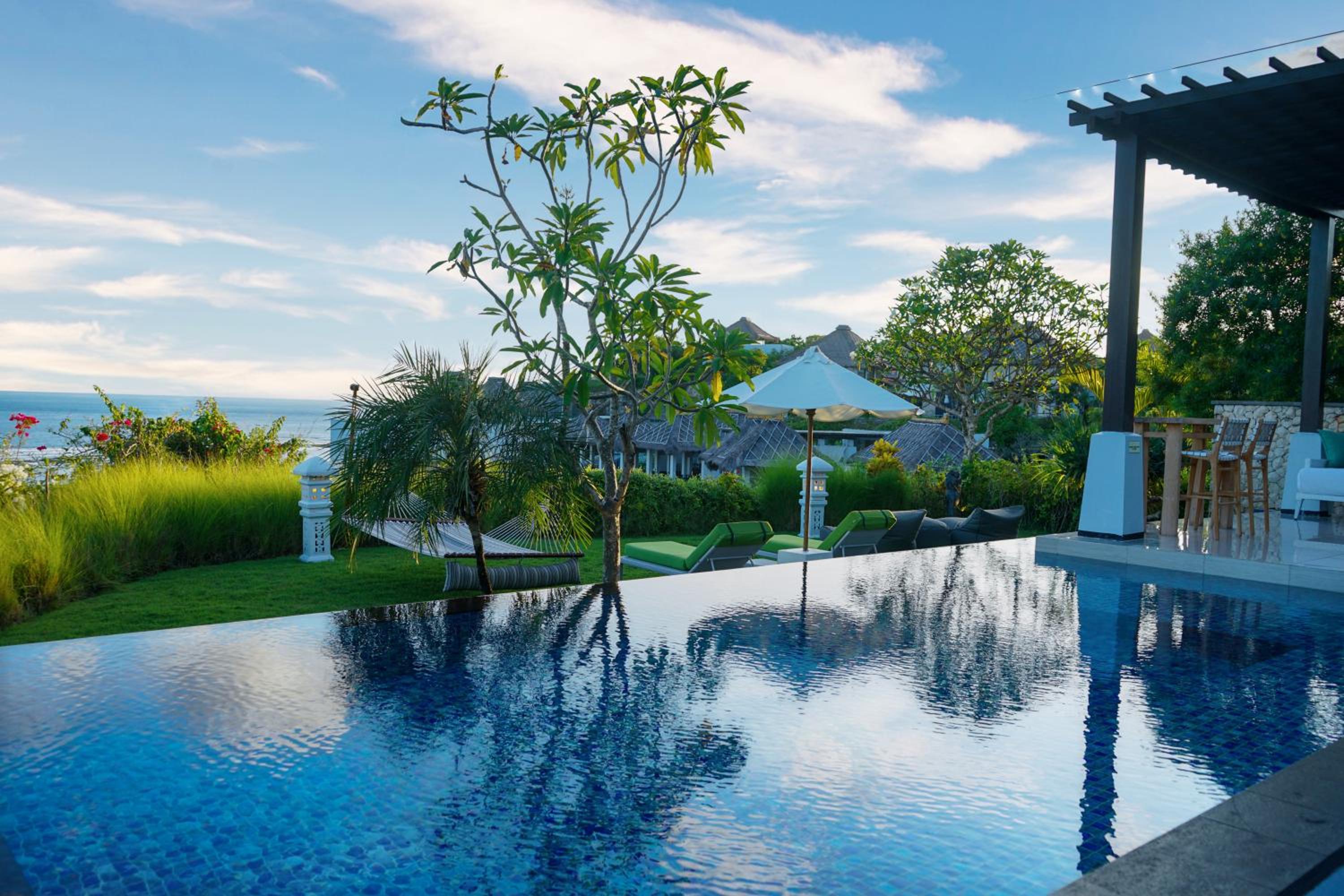 Samabe Bali Suites & Villas
