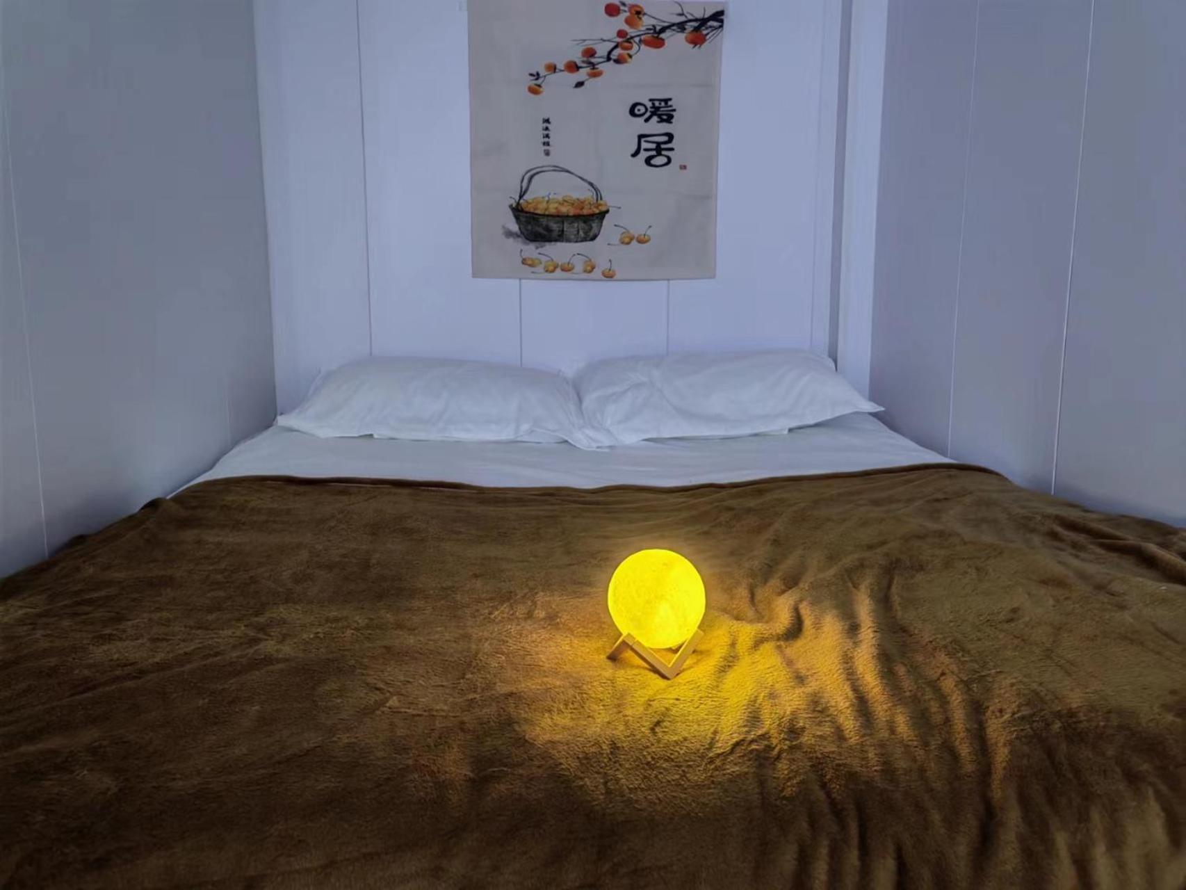 Chinese new year style Shanghai Garden Historical loft Apartment with courtyard and citywalk- Near Downtown Wukang Road