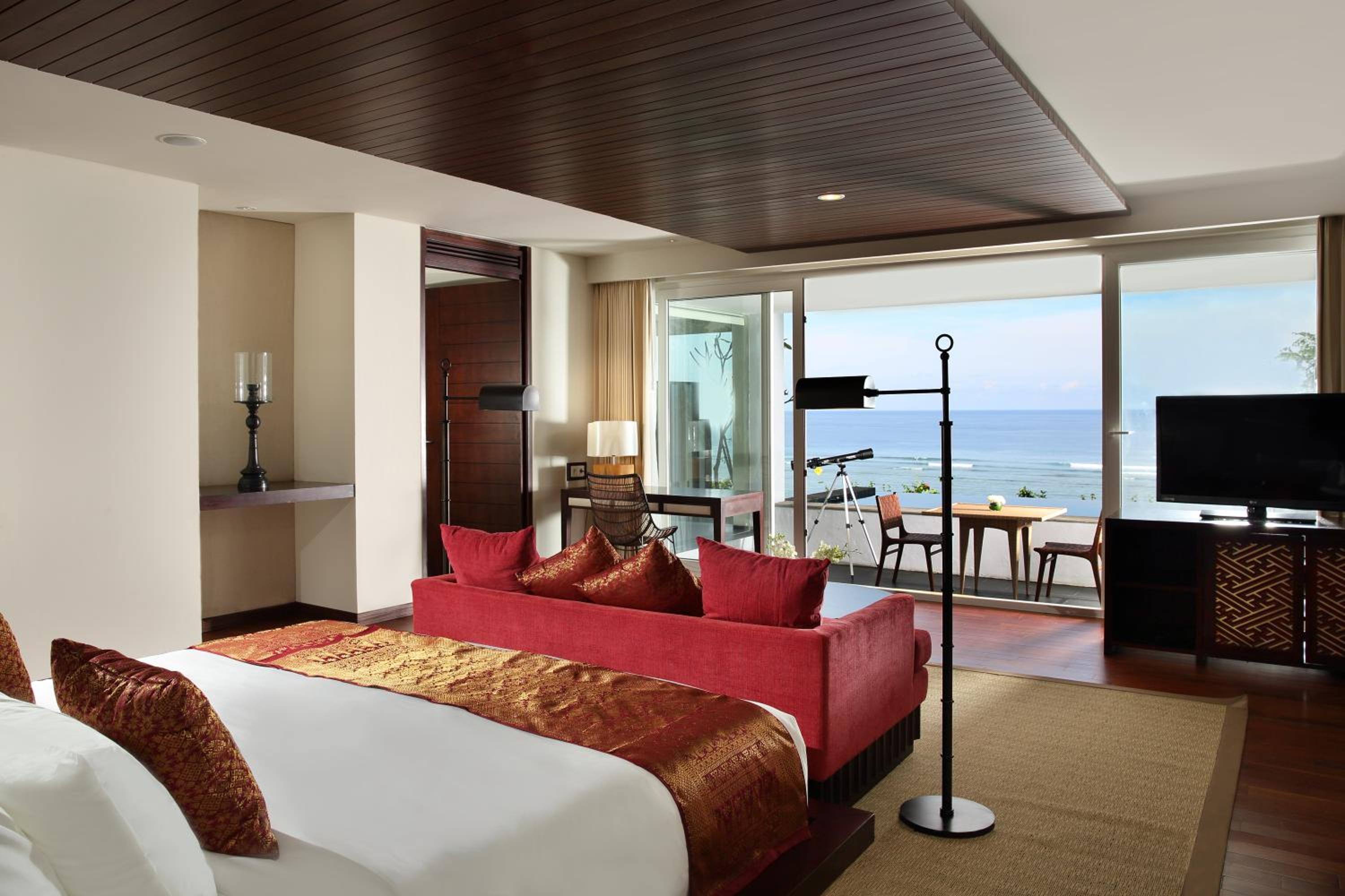 Samabe Bali Suites & Villas