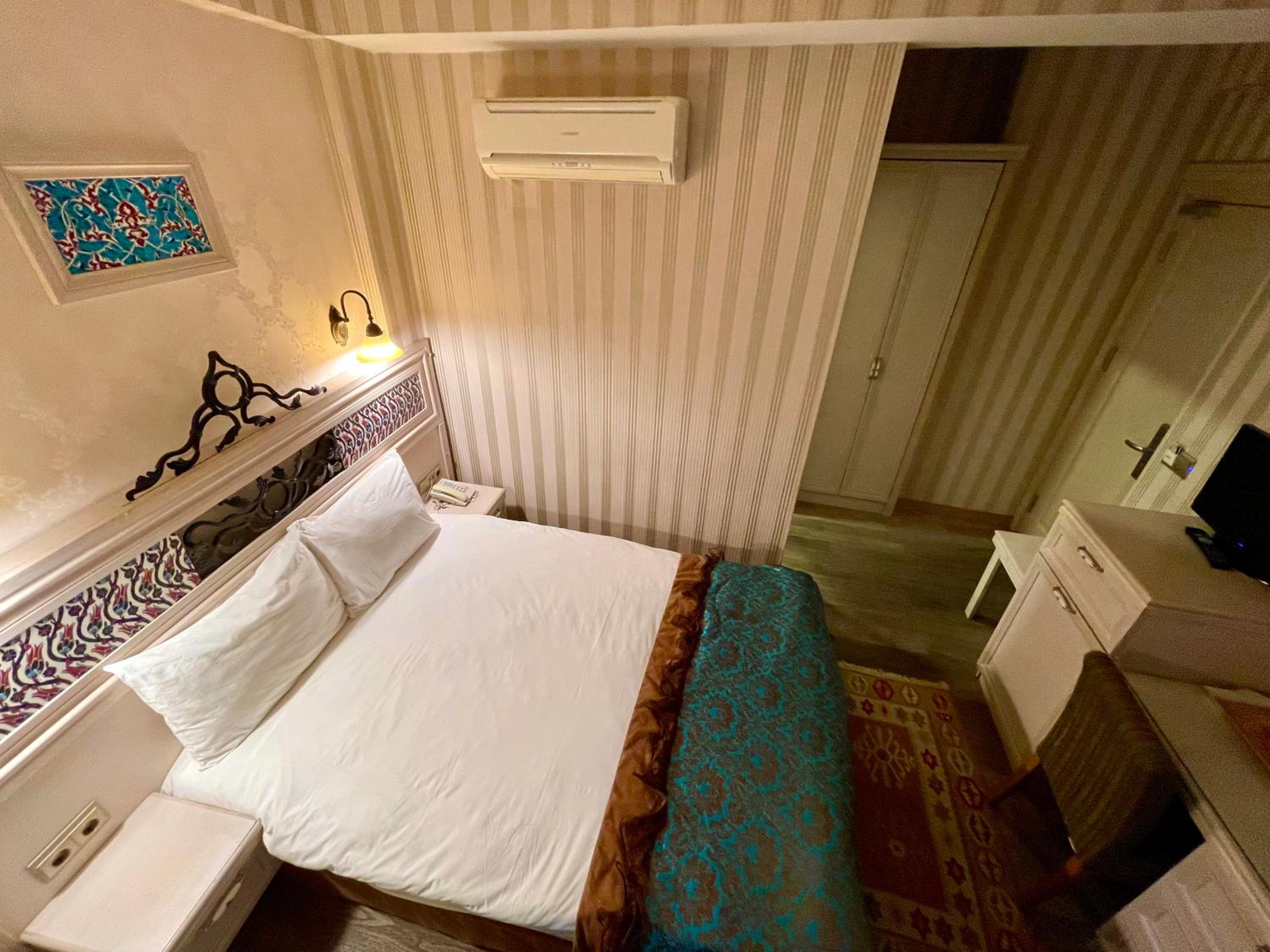 Hotel Novano - Image 32