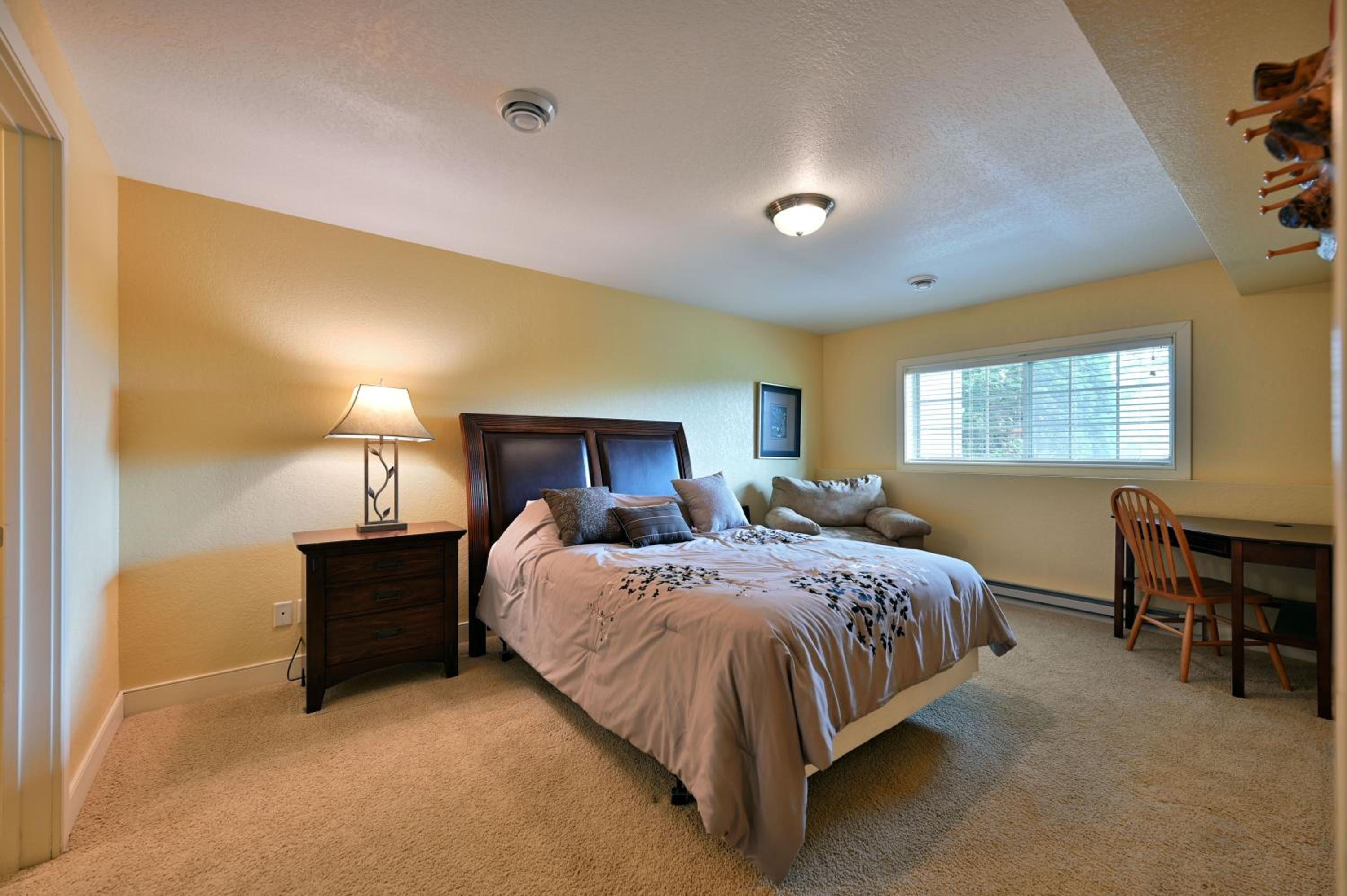 Unit 109 2 BDRM 2 BA condo