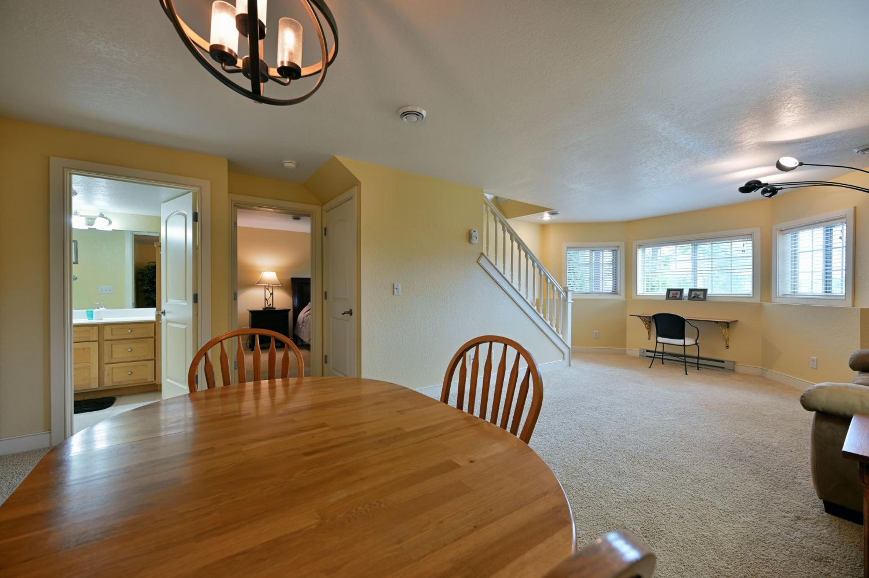 Unit 109 2 BDRM 2 BA condo