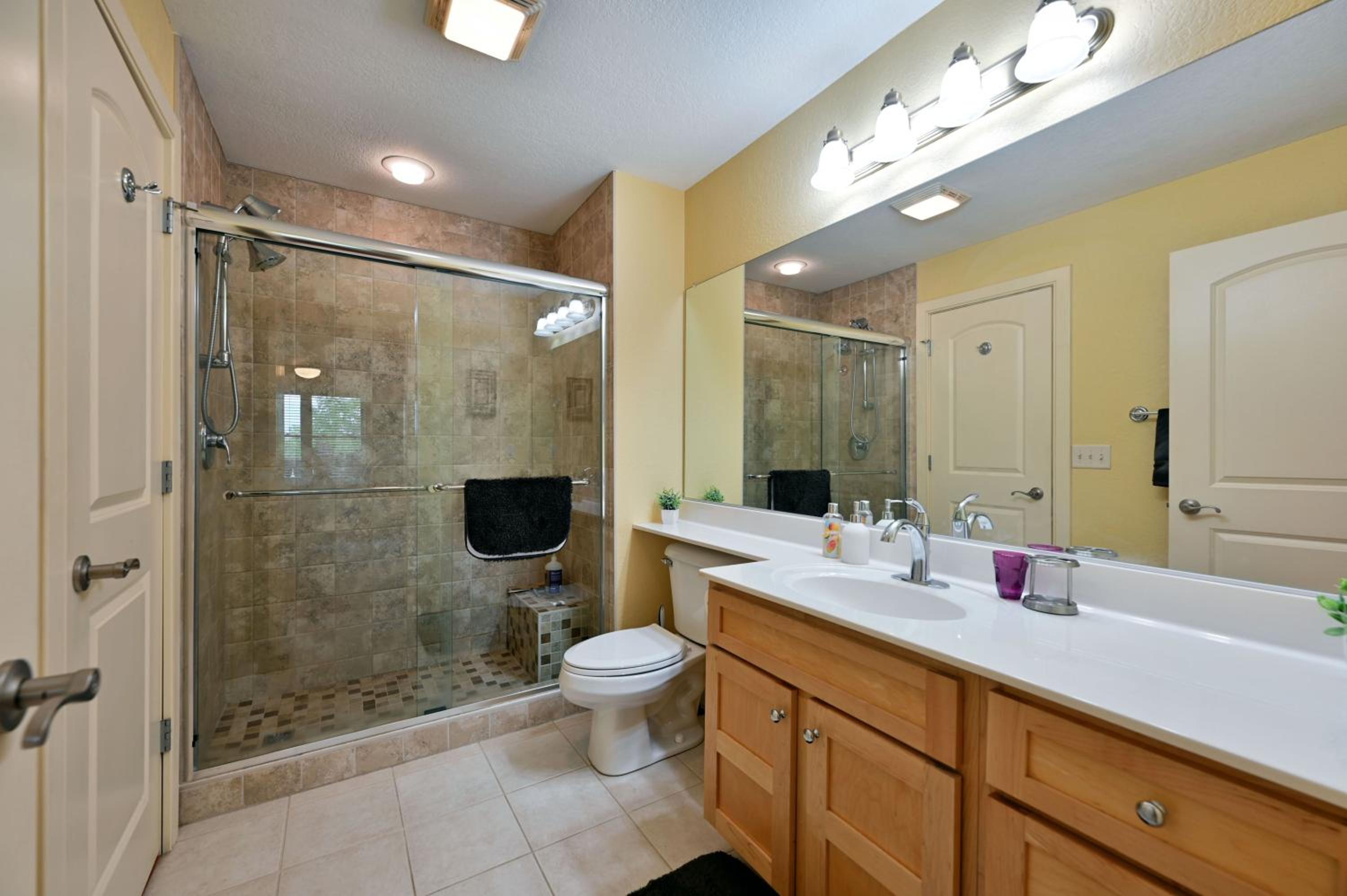 Unit 109 2 BDRM 2 BA condo