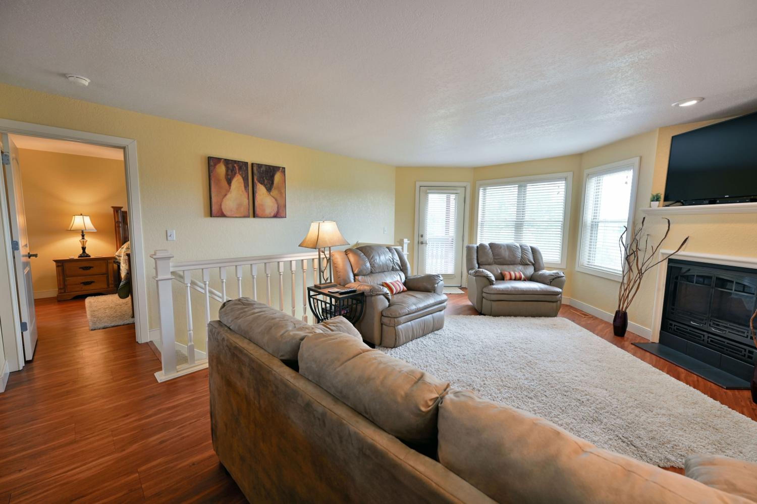 Unit 109 2 BDRM 2 BA condo