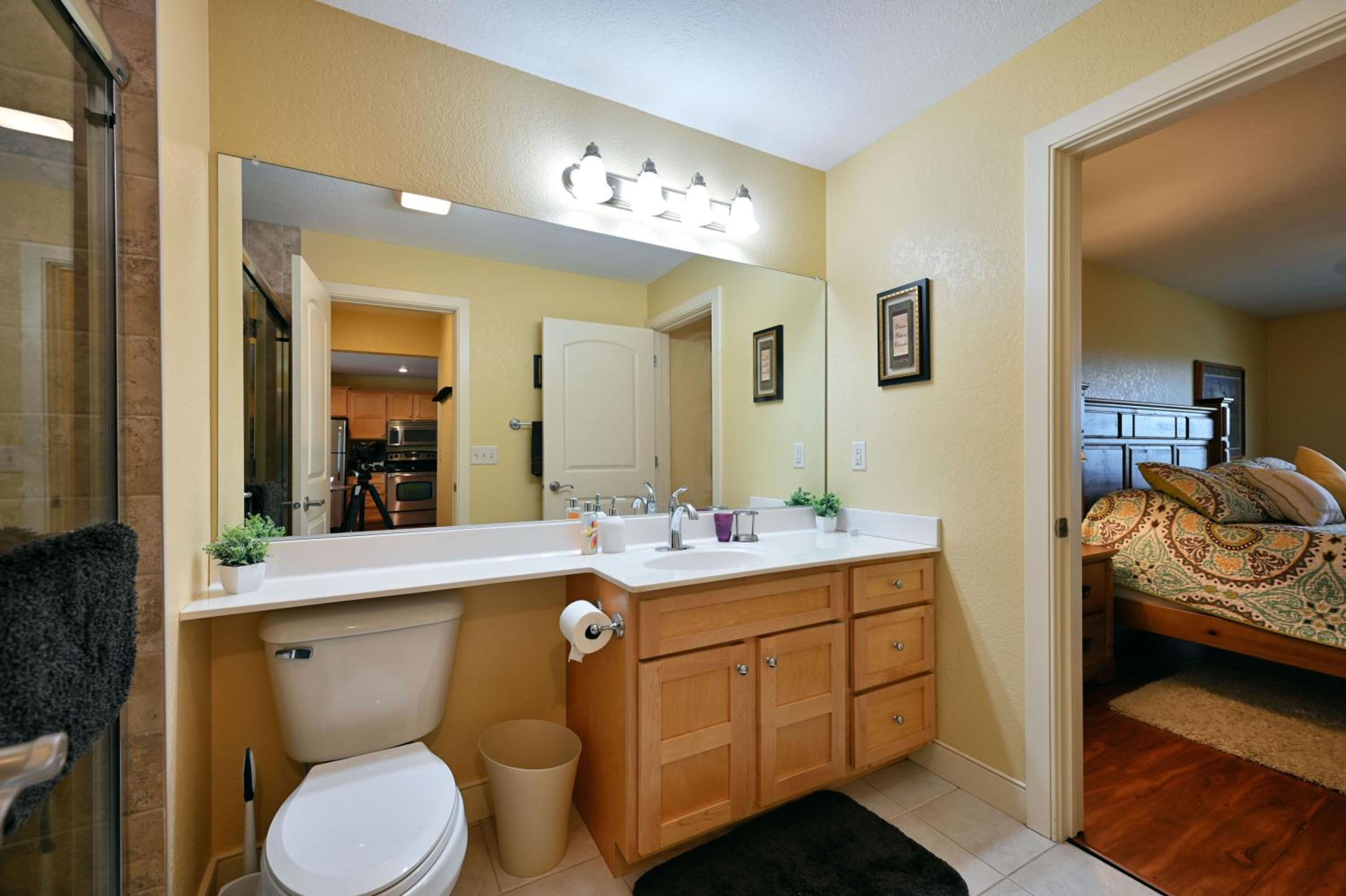 Unit 109 2 BDRM 2 BA condo