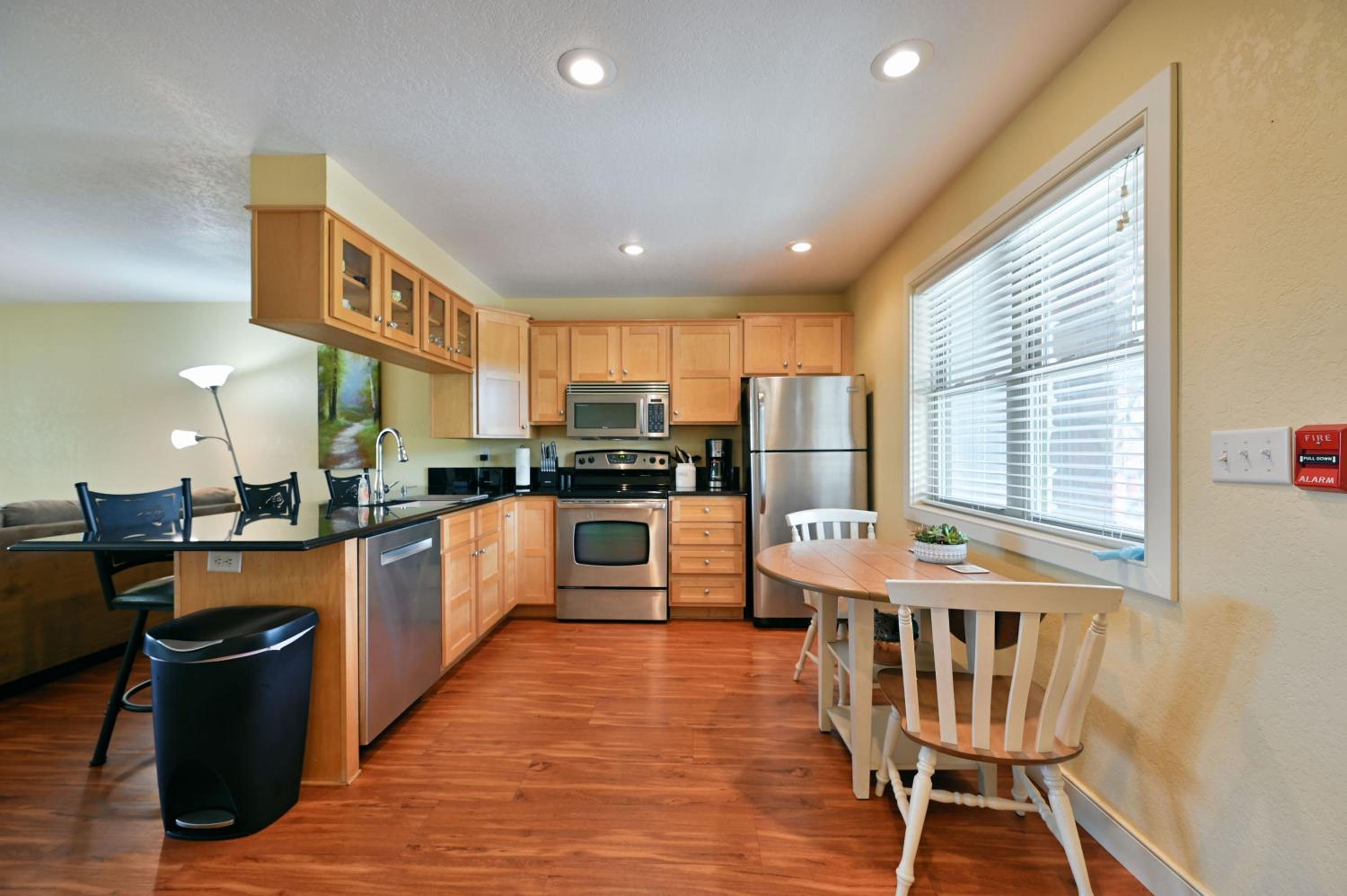 Unit 109 2 BDRM 2 BA condo