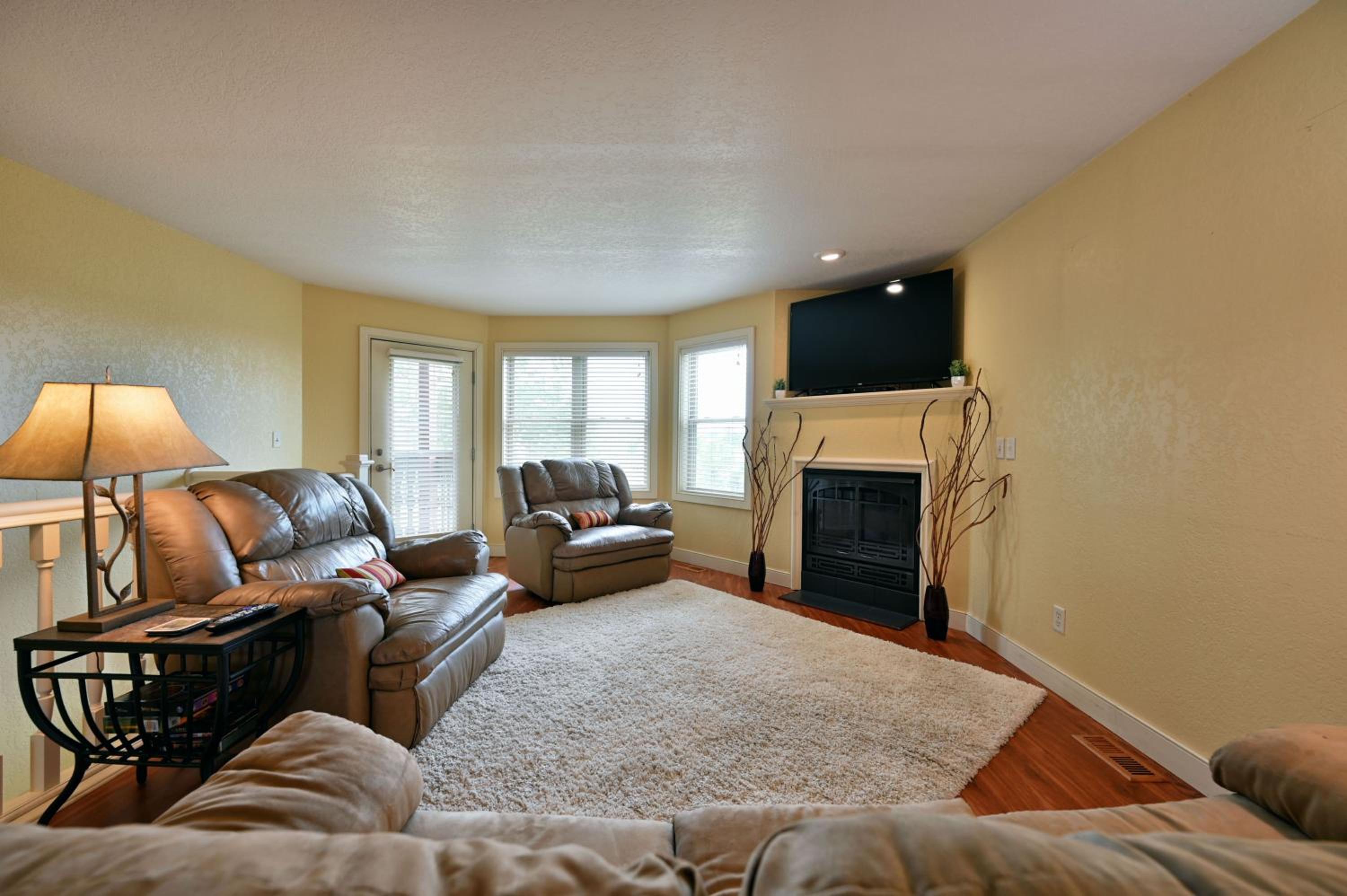 Unit 109 2 BDRM 2 BA condo