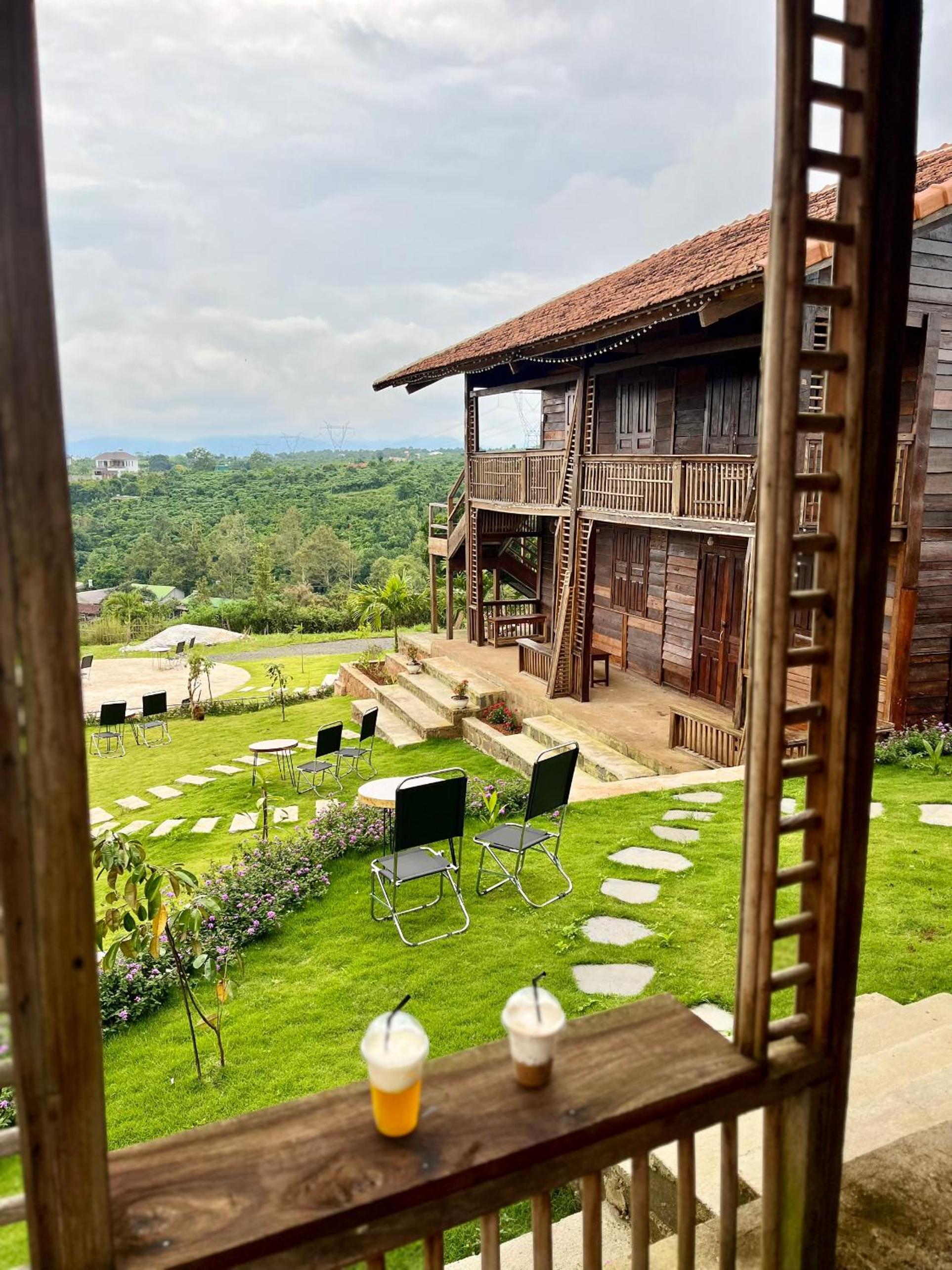 Tiền Phong Hill Homestay view 5