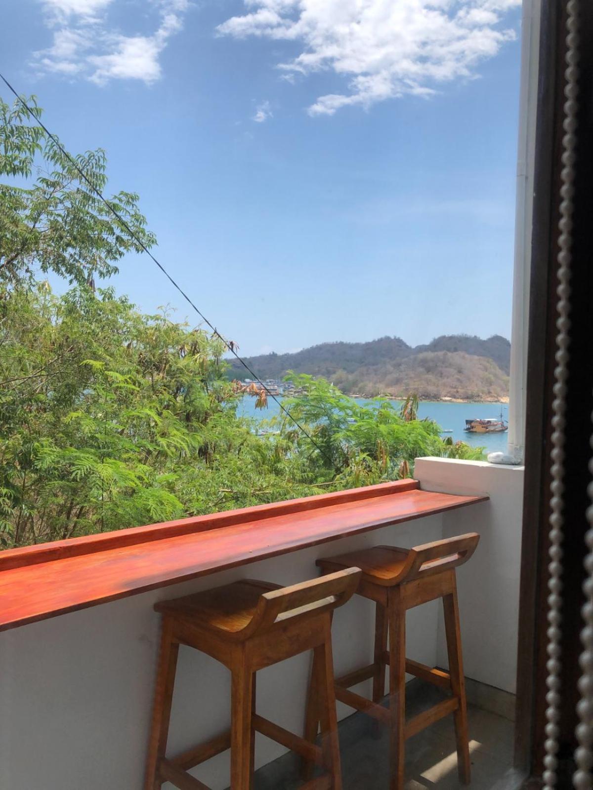 Hotel Escape Bajo - Image 1