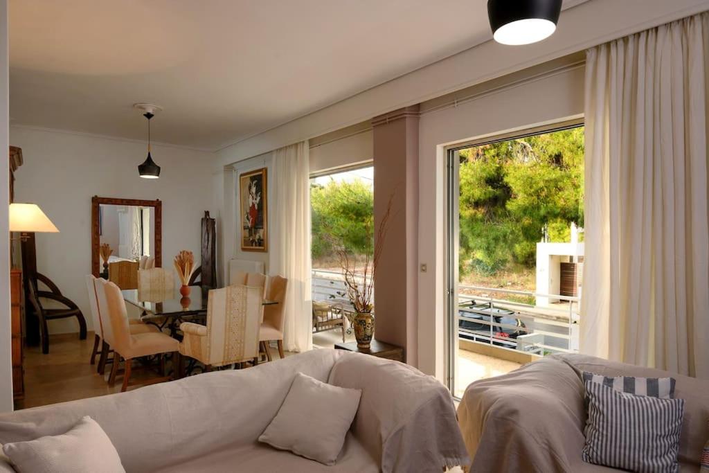 Quiet Family apartment with Garden and Balconies