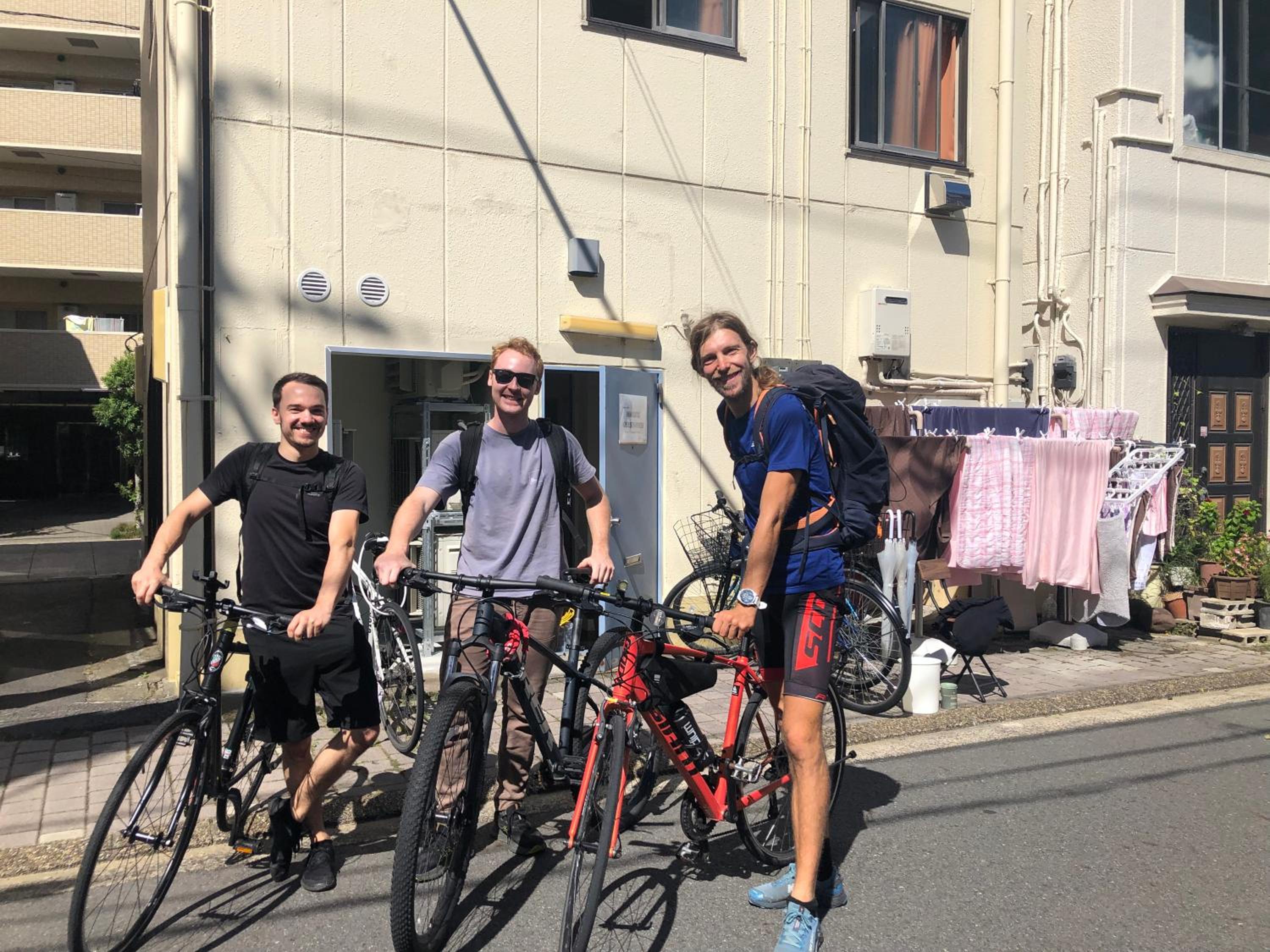 MAKOTO GUESTHOUSE -Limited Weight under 120kg, Age under 50years old-