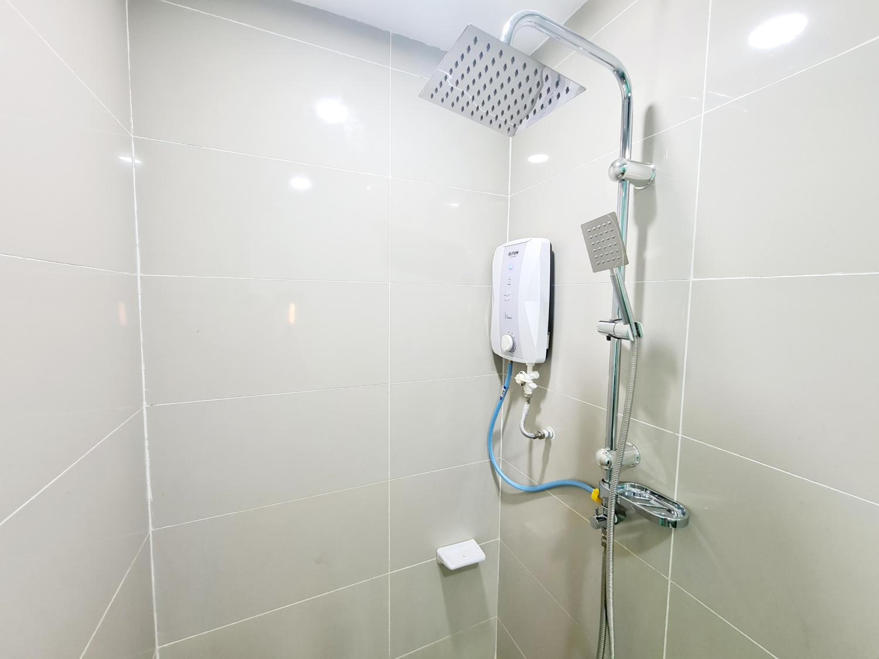 Cosmos 7 Guest Scott Garden, Duplex 1 Room Old Klang Road, Taman Desa, Kuchai Lama, Bangsar South, Pearl Point, Mid Valley, Kuala Lumpur