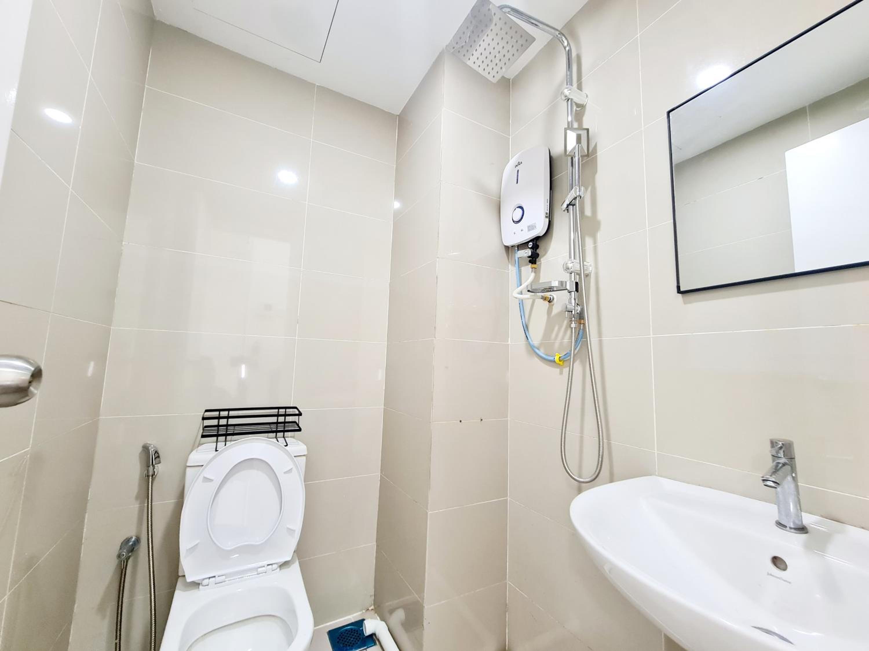 Cosmos 7 Guest Scott Garden, Duplex 1 Room Old Klang Road, Taman Desa, Kuchai Lama, Bangsar South, Pearl Point, Mid Valley, Kuala Lumpur