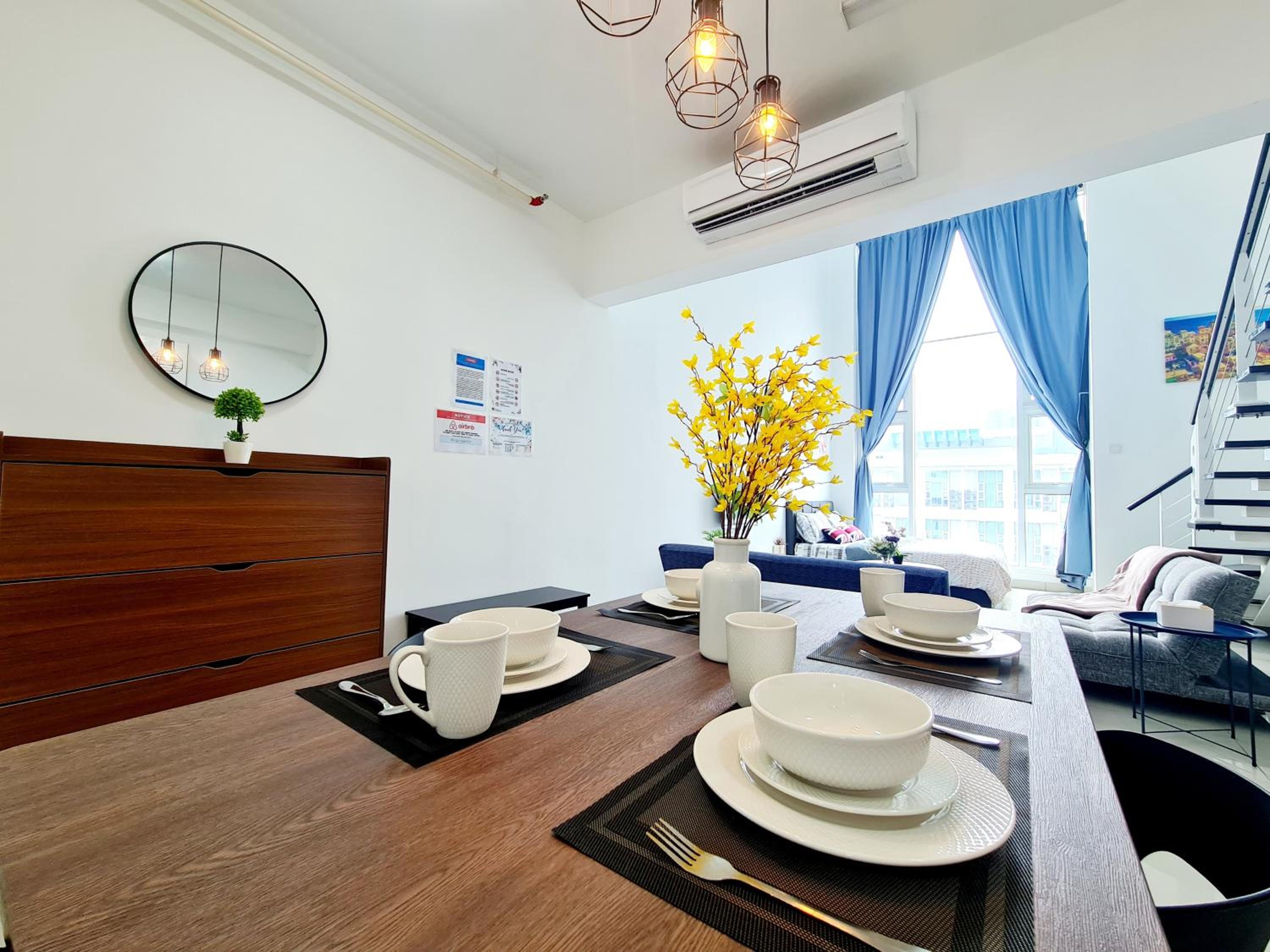 Cosmos 7 Guest Scott Garden, Duplex 1 Room Old Klang Road, Taman Desa, Kuchai Lama, Bangsar South, Pearl Point, Mid Valley, Kuala Lumpur