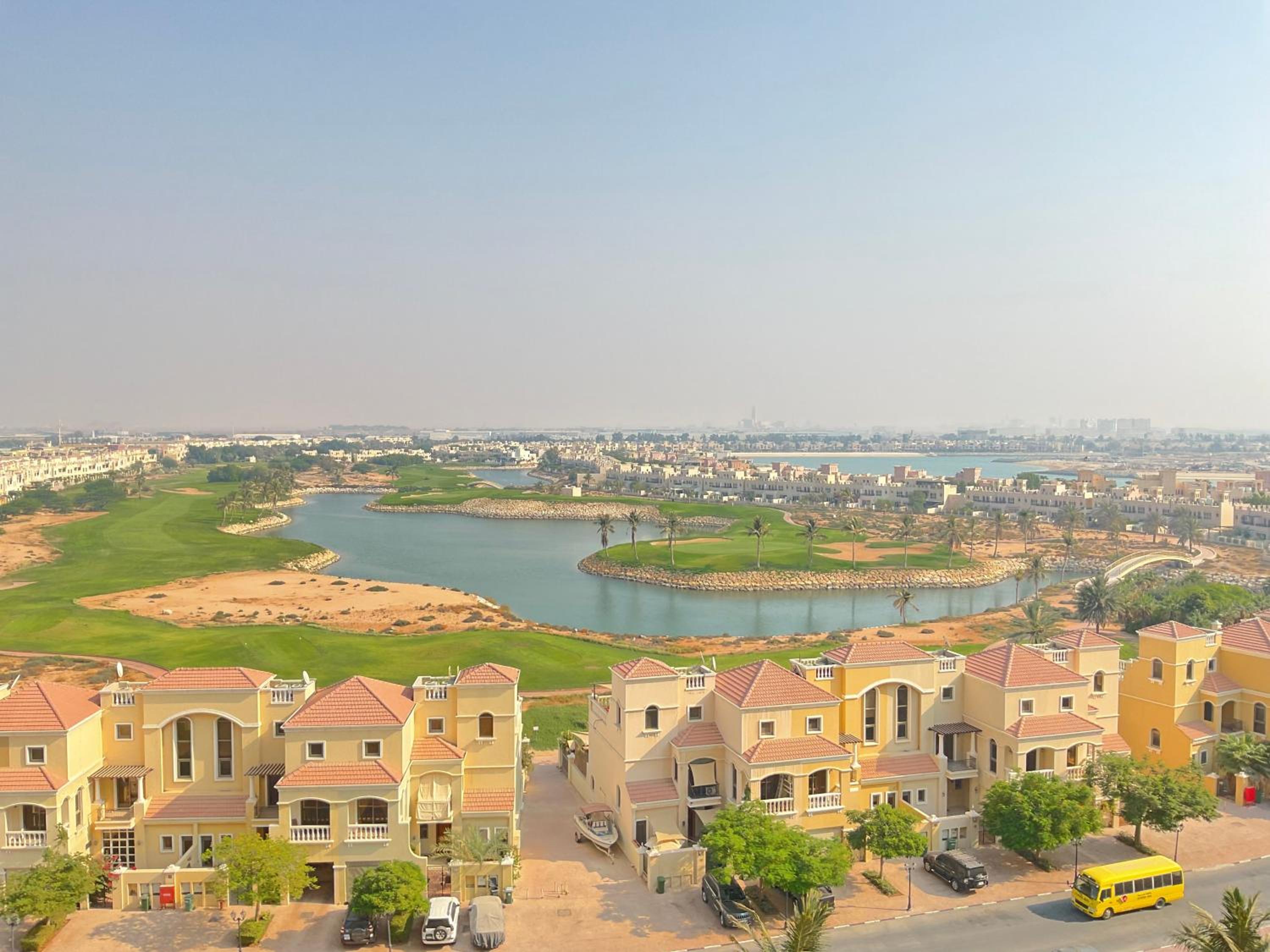 Hala Holiday Homes - Al Hamra Village, RAK