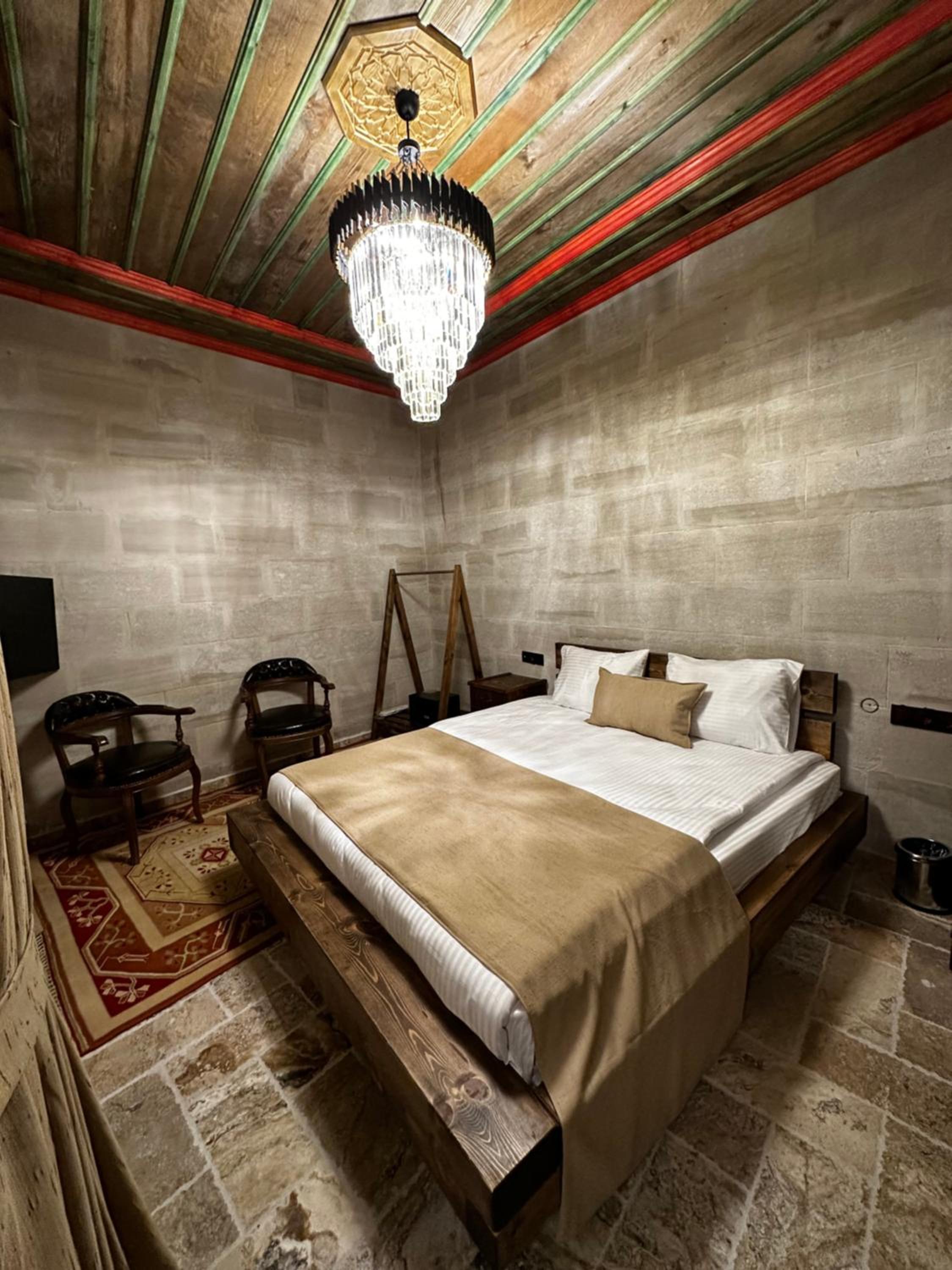 Noah's Ark Cave Hotel - Image 156