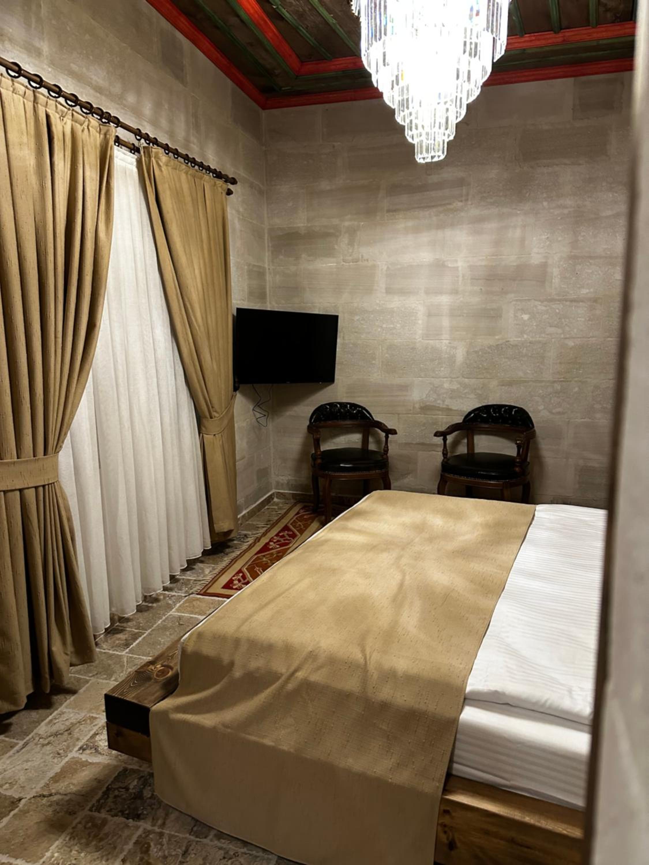 Noah's Ark Cave Hotel - Image 153