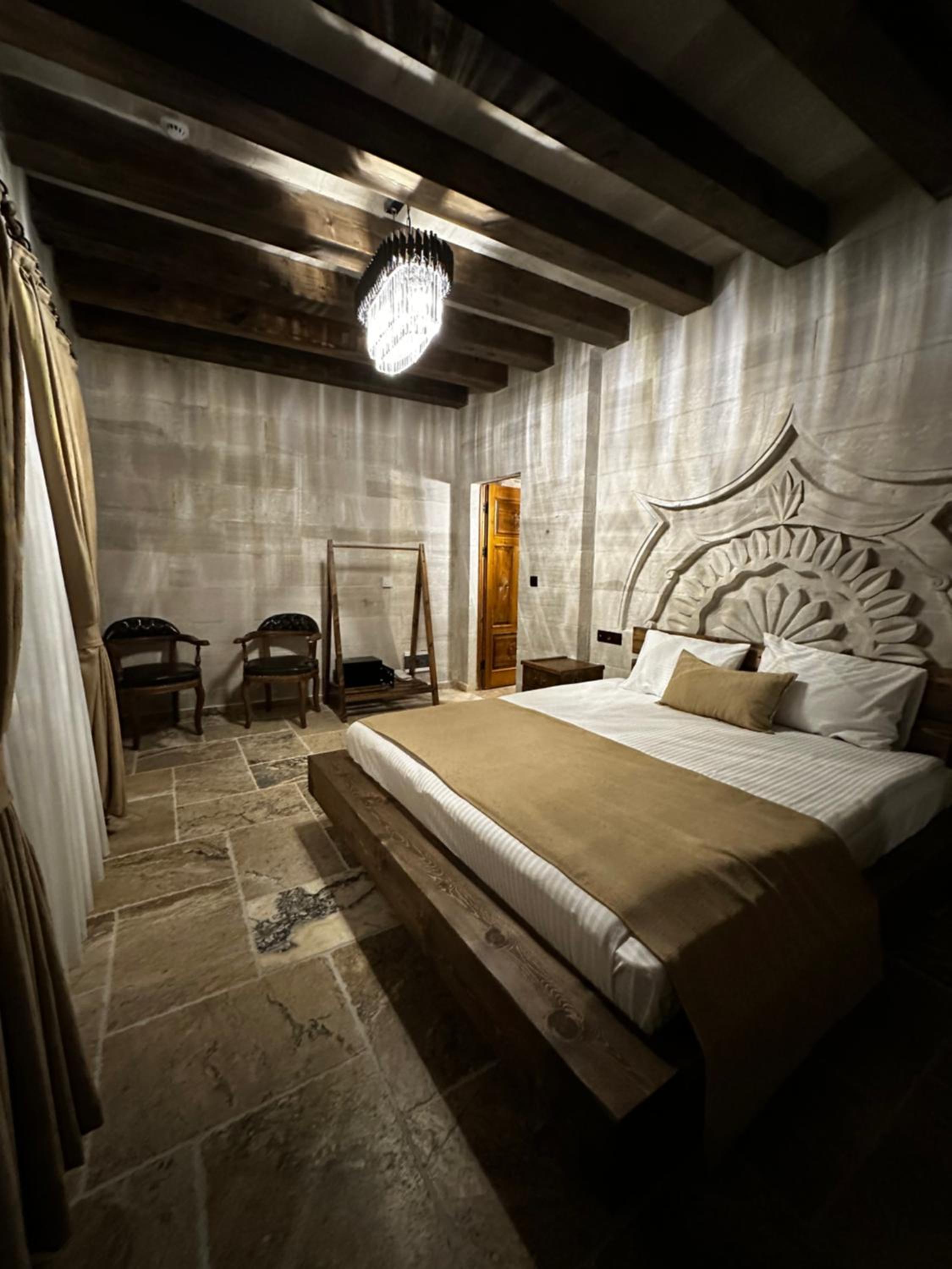 Noah's Ark Cave Hotel - Image 159