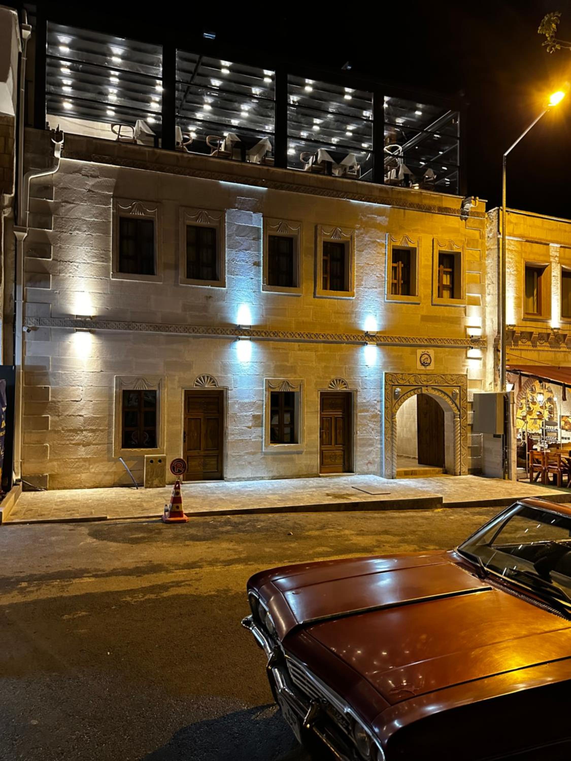 Noah's Ark Cave Hotel - Image 163