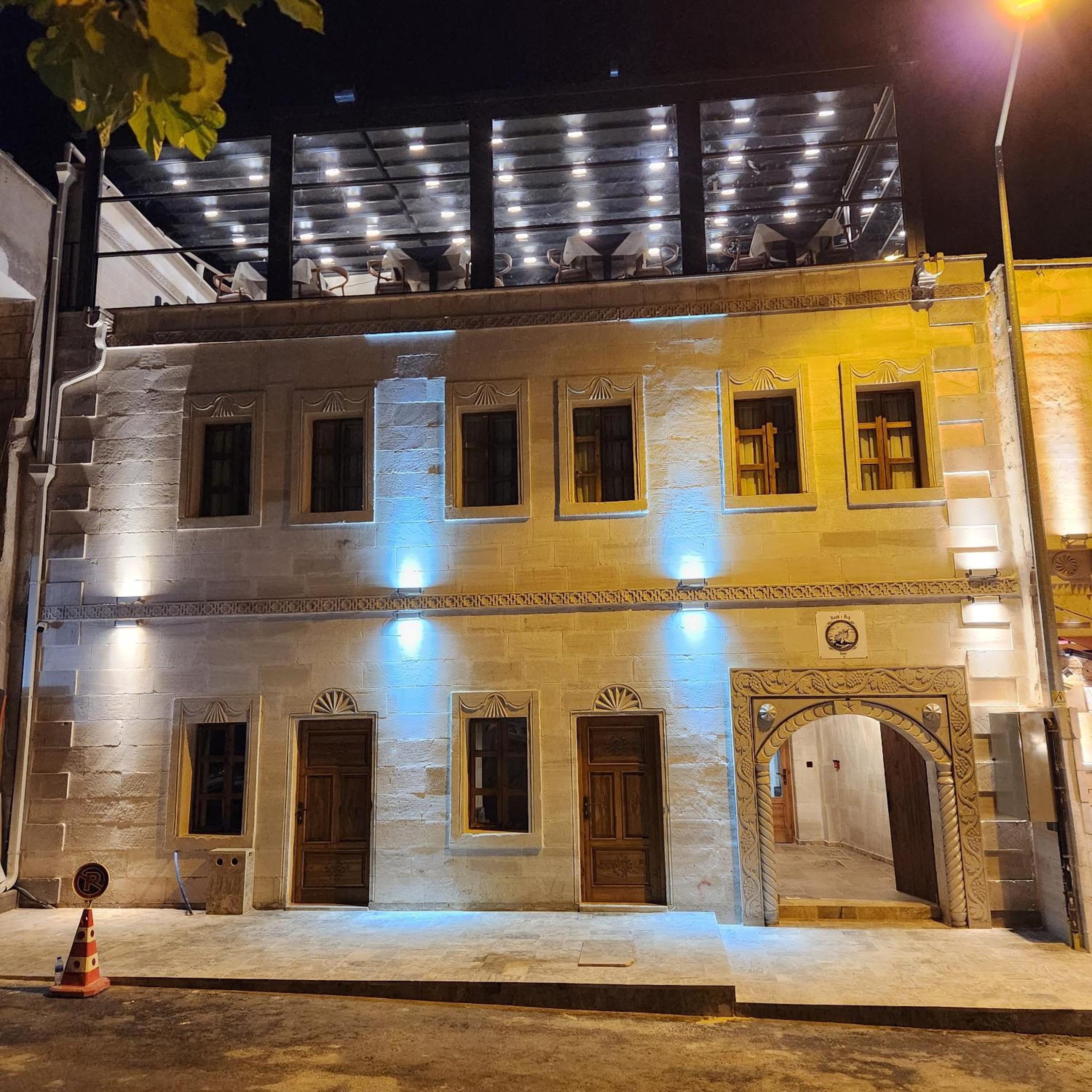 Noah's Ark Cave Hotel - Image 167