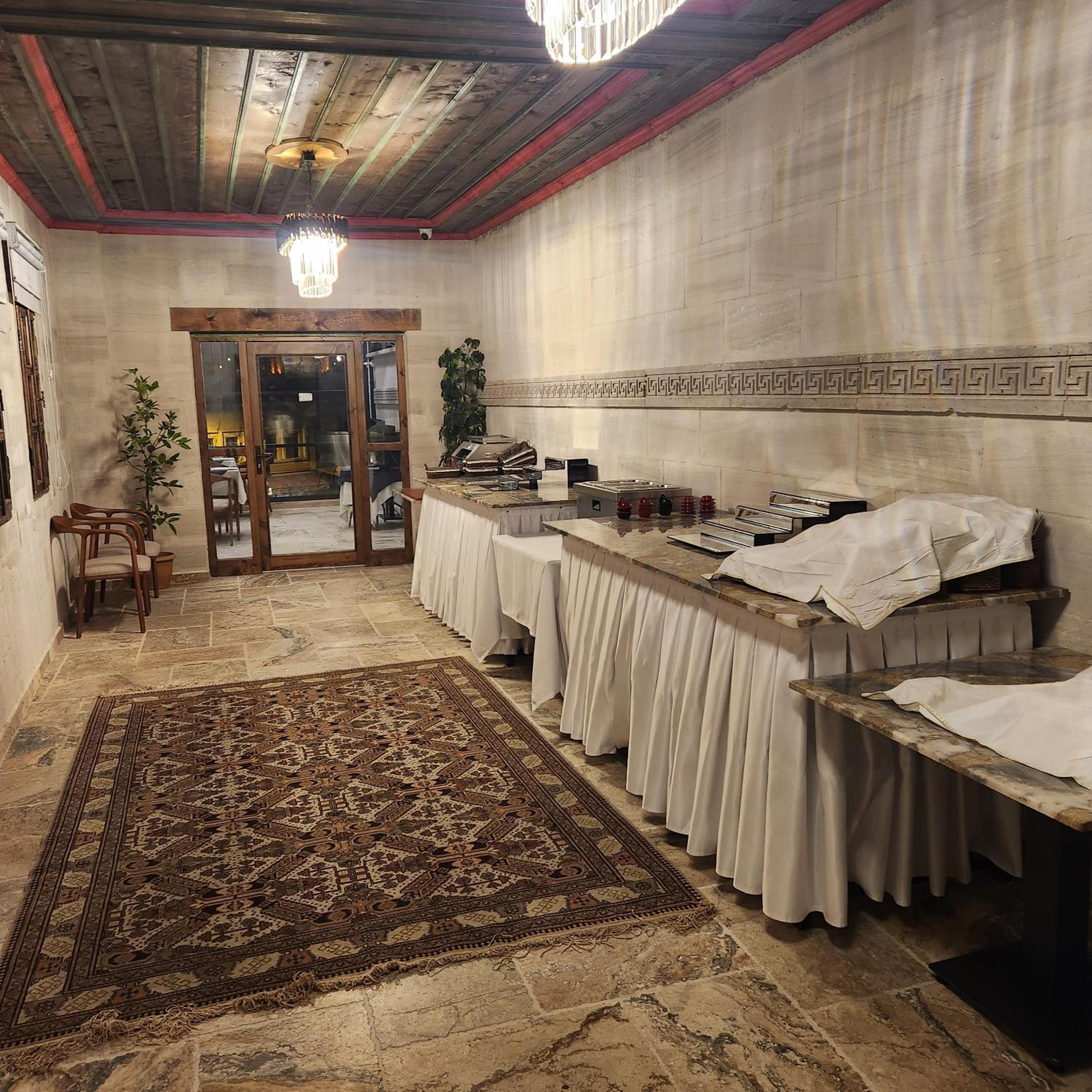 Noah's Ark Cave Hotel - Image 170