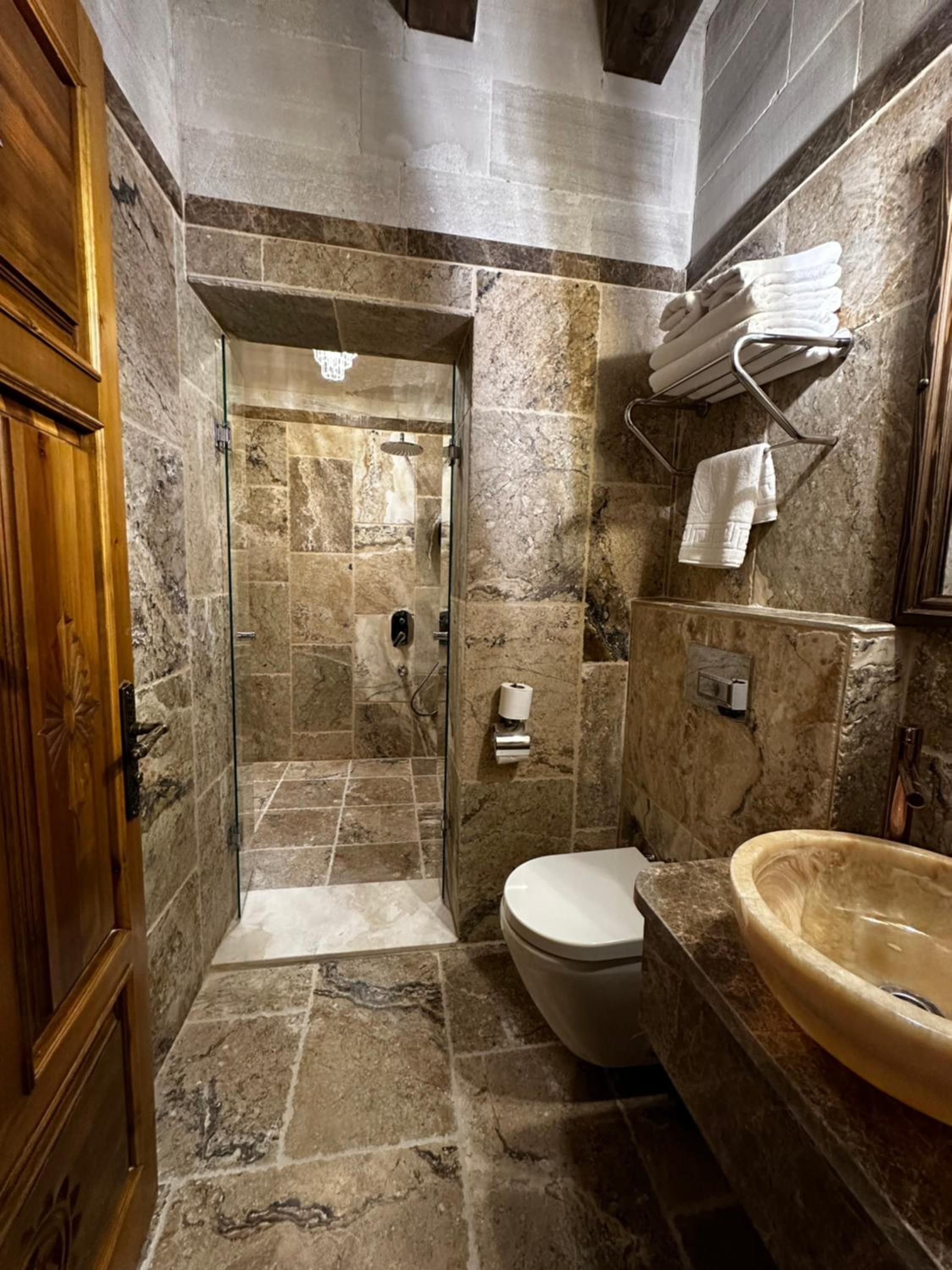 Noah's Ark Cave Hotel - Image 173