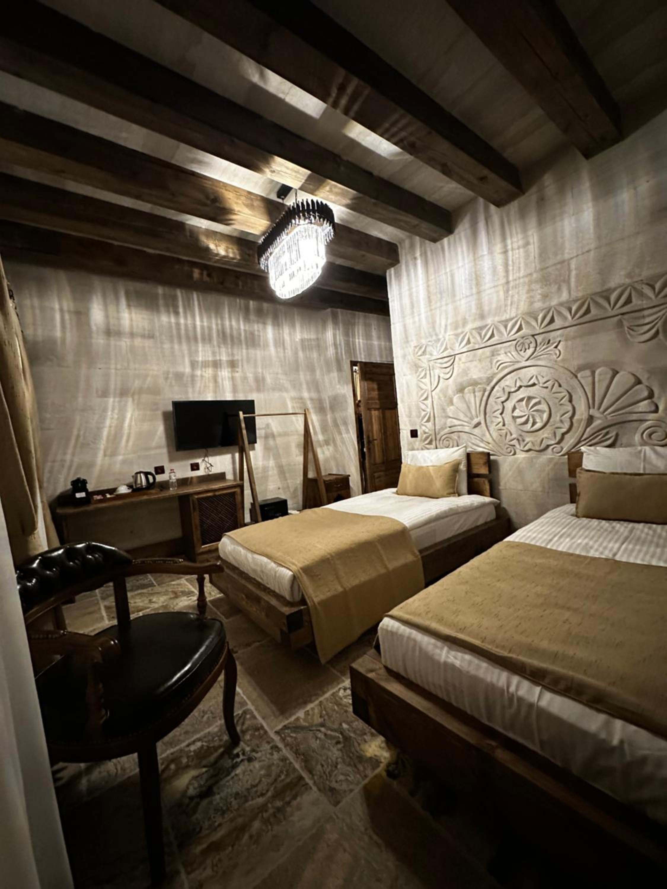 Noah's Ark Cave Hotel - Image 178