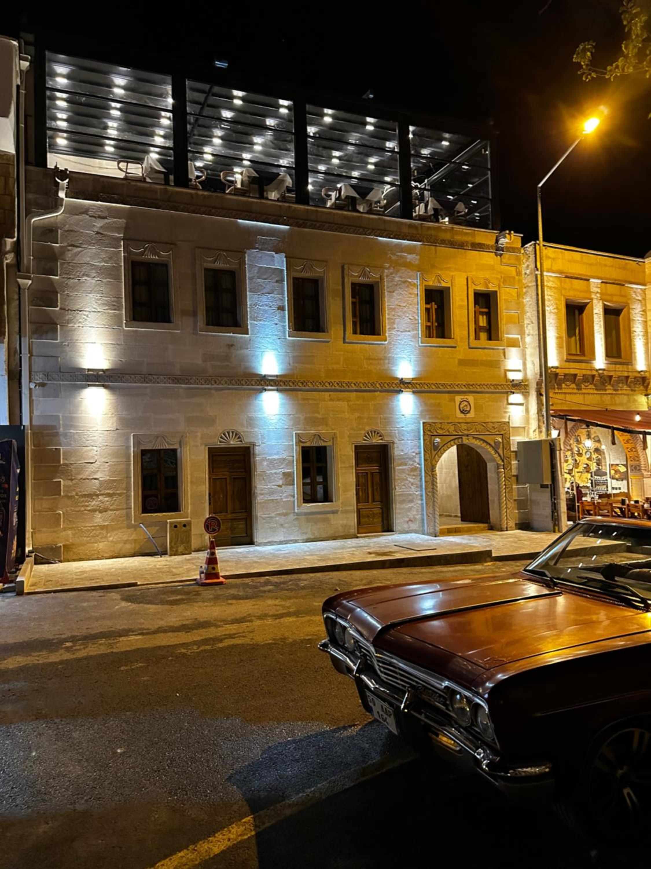 Noah's Ark Cave Hotel - Image 21