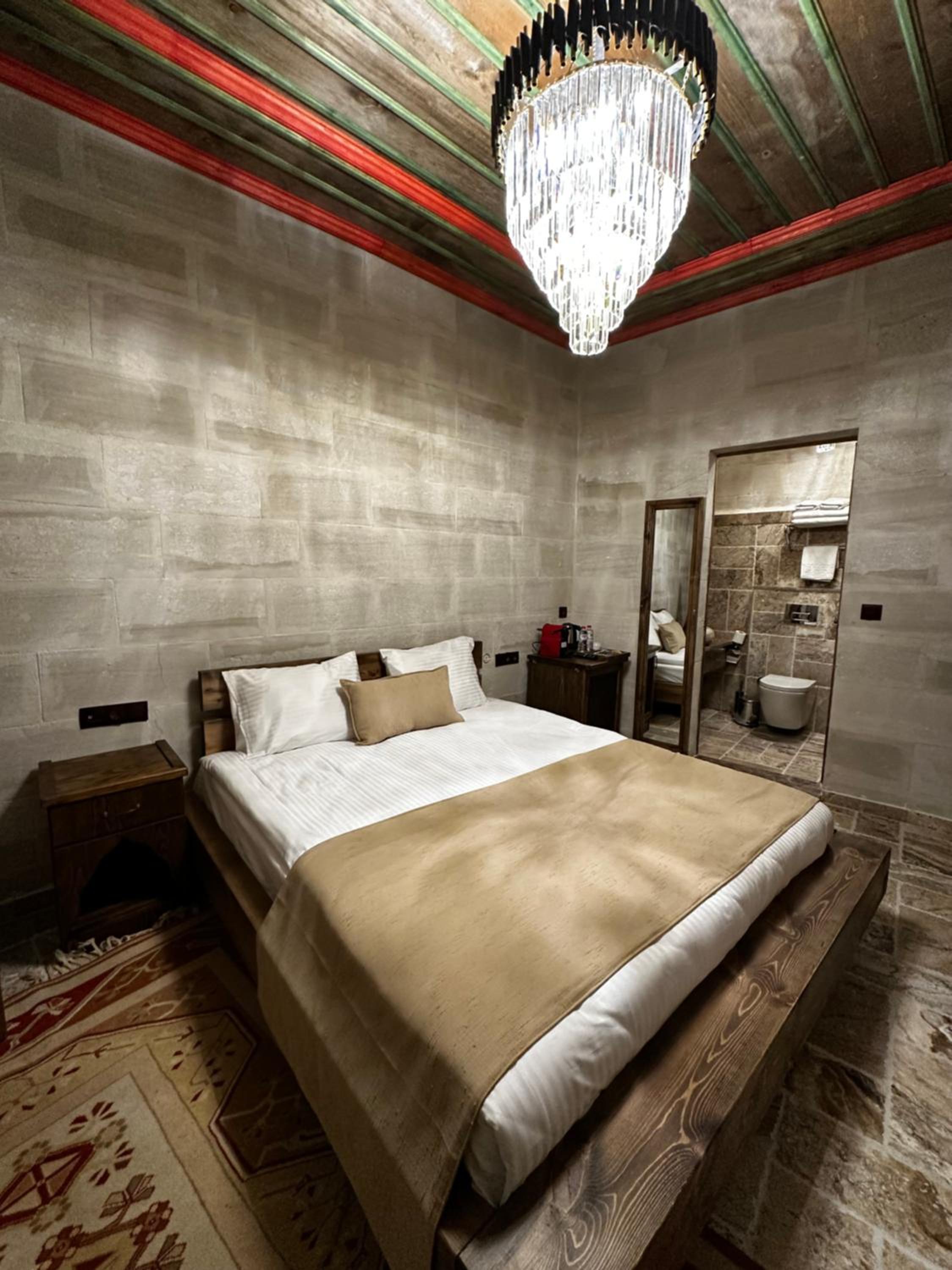 Noah's Ark Cave Hotel - Image 188