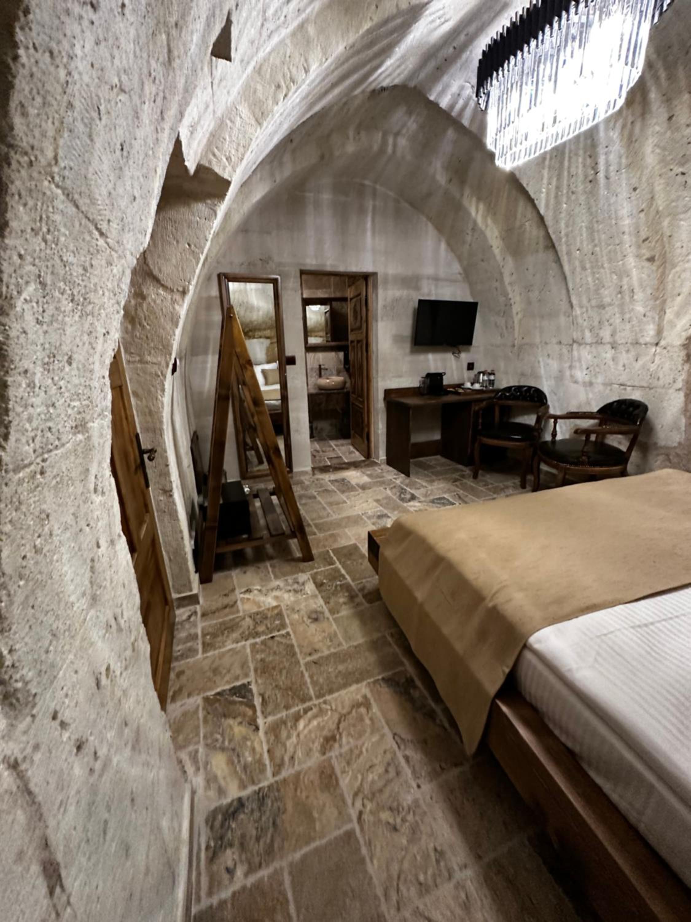 Noah's Ark Cave Hotel - Image 192