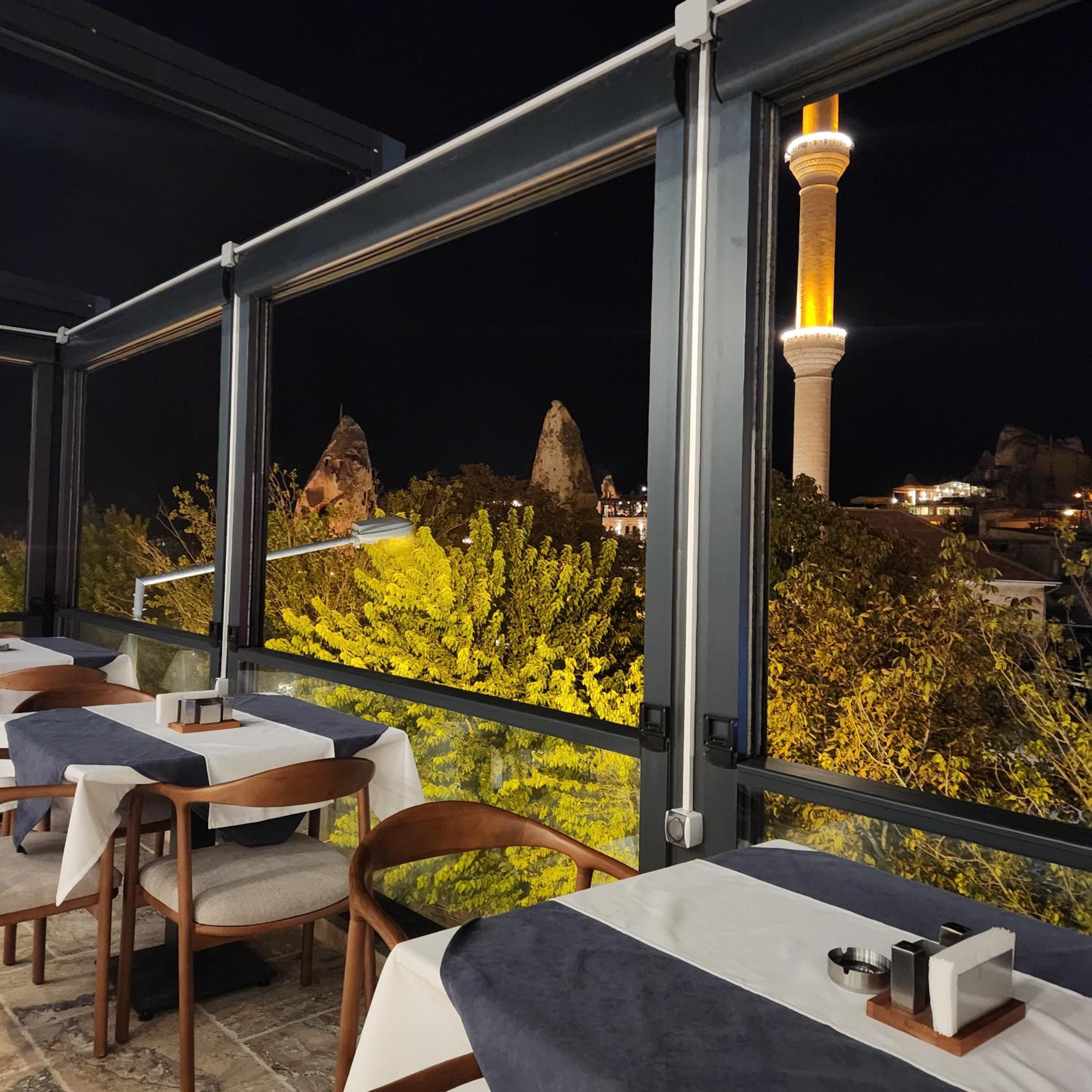 Noah's Ark Cave Hotel - Image 195