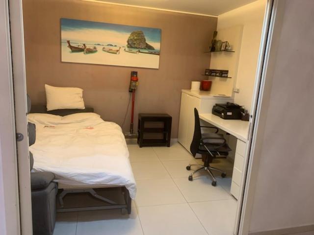 Garden Apartment Herzliya Marina. Pool & Gym view 5