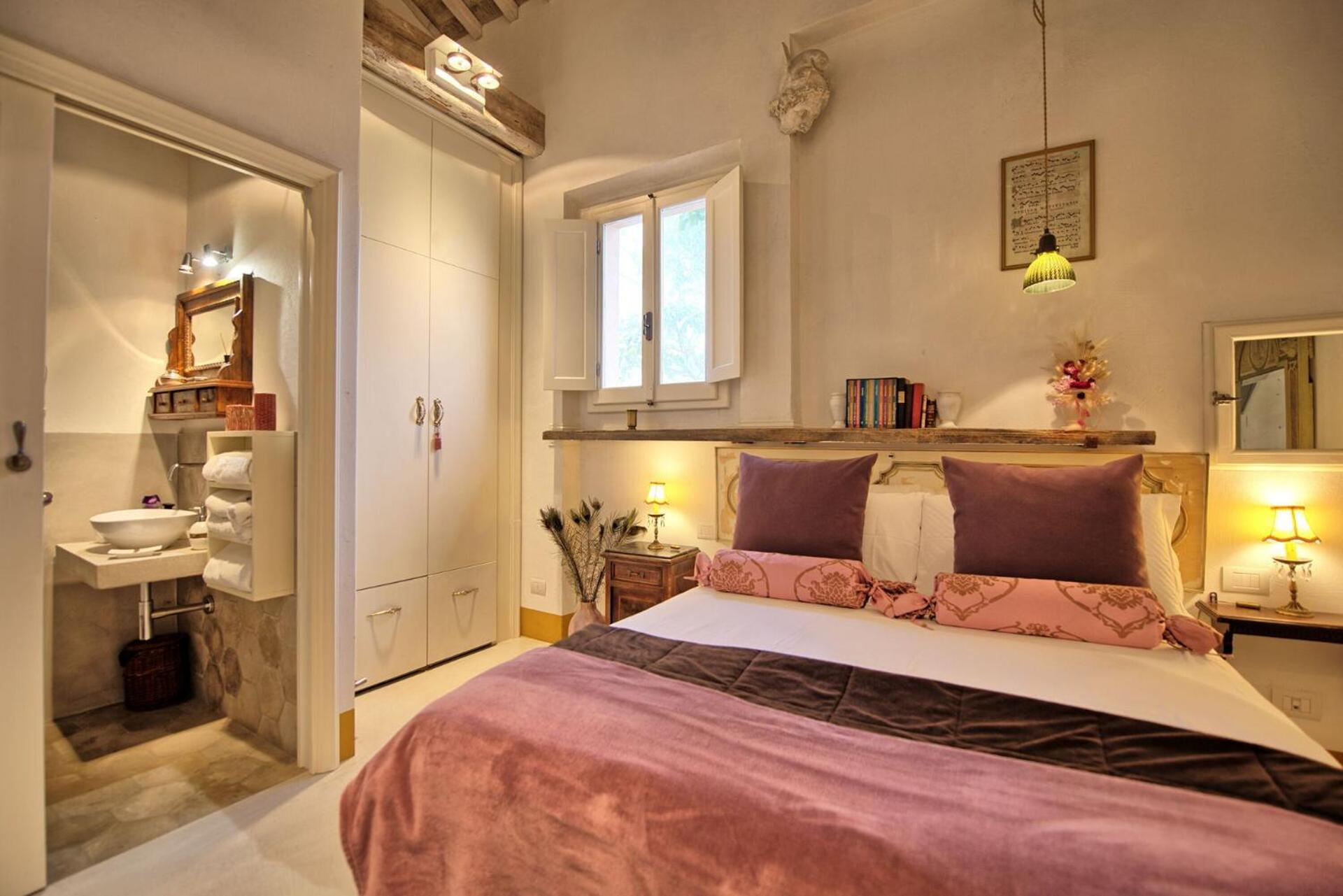 Villa Tenuta Lonciano by PosarelliVillas