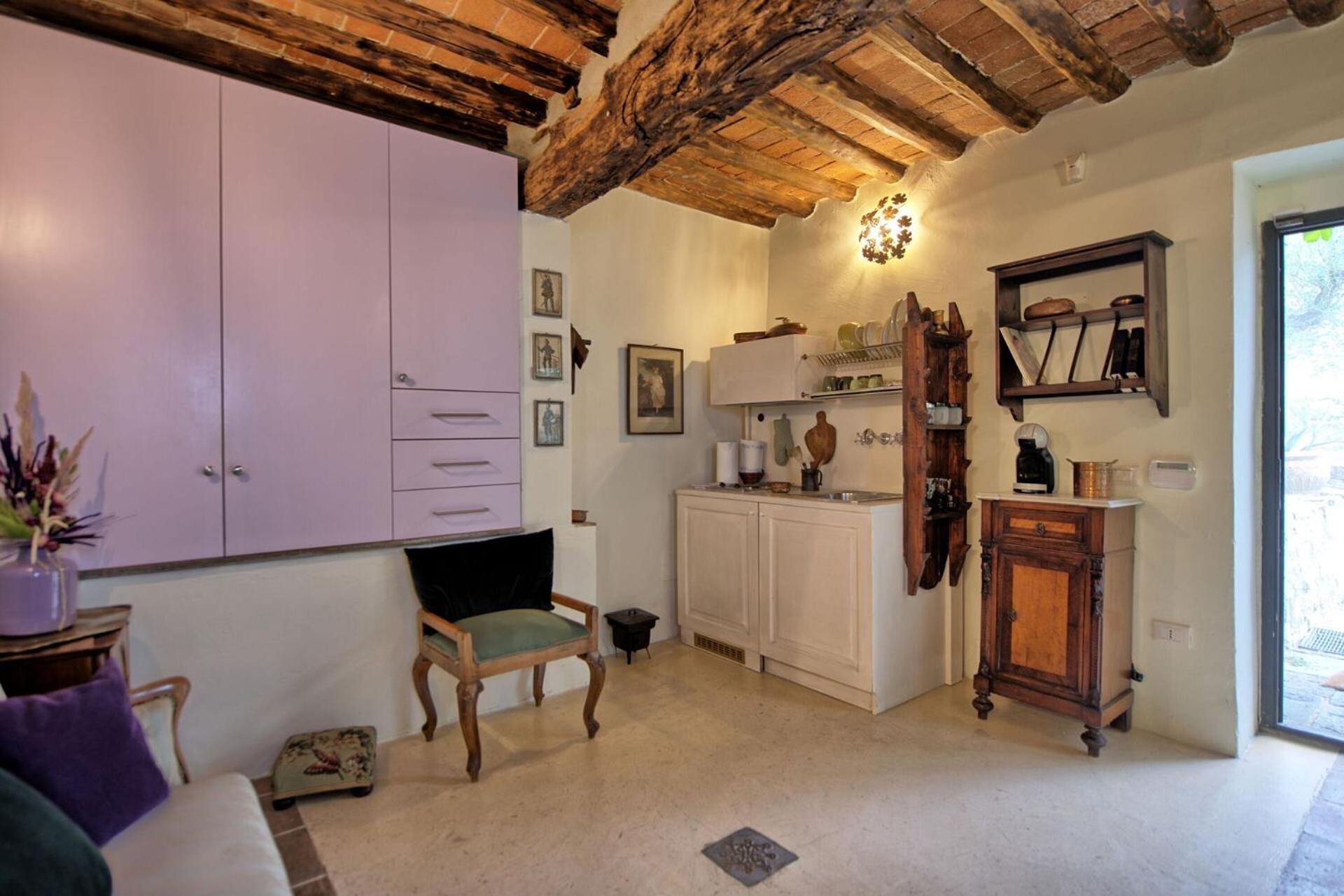 Villa Tenuta Lonciano by PosarelliVillas
